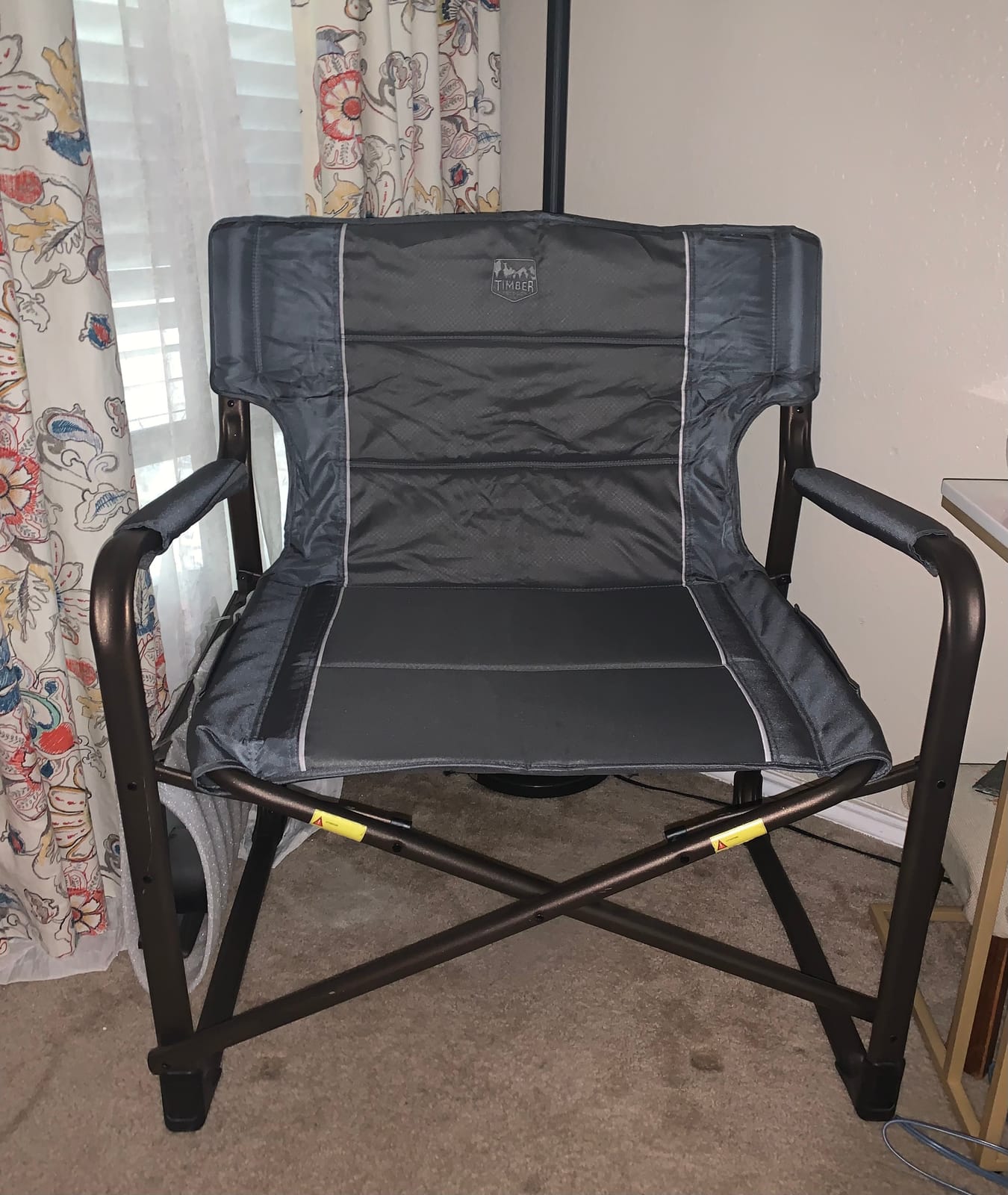 Timber Ridge XXL Upgraded Oversized Directors Chairs with Foldable Side Table, Detachable Side Pocket, Heavy Duty Folding Camping Chair up to 600 Lbs Weight Capacity (Gray) Ideal Gift customer photo 2