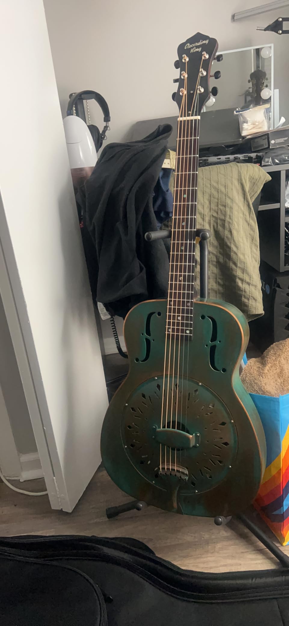 Swamp Dog Resonator, Style-0, Chicken Foot Coverplate customer photo 1