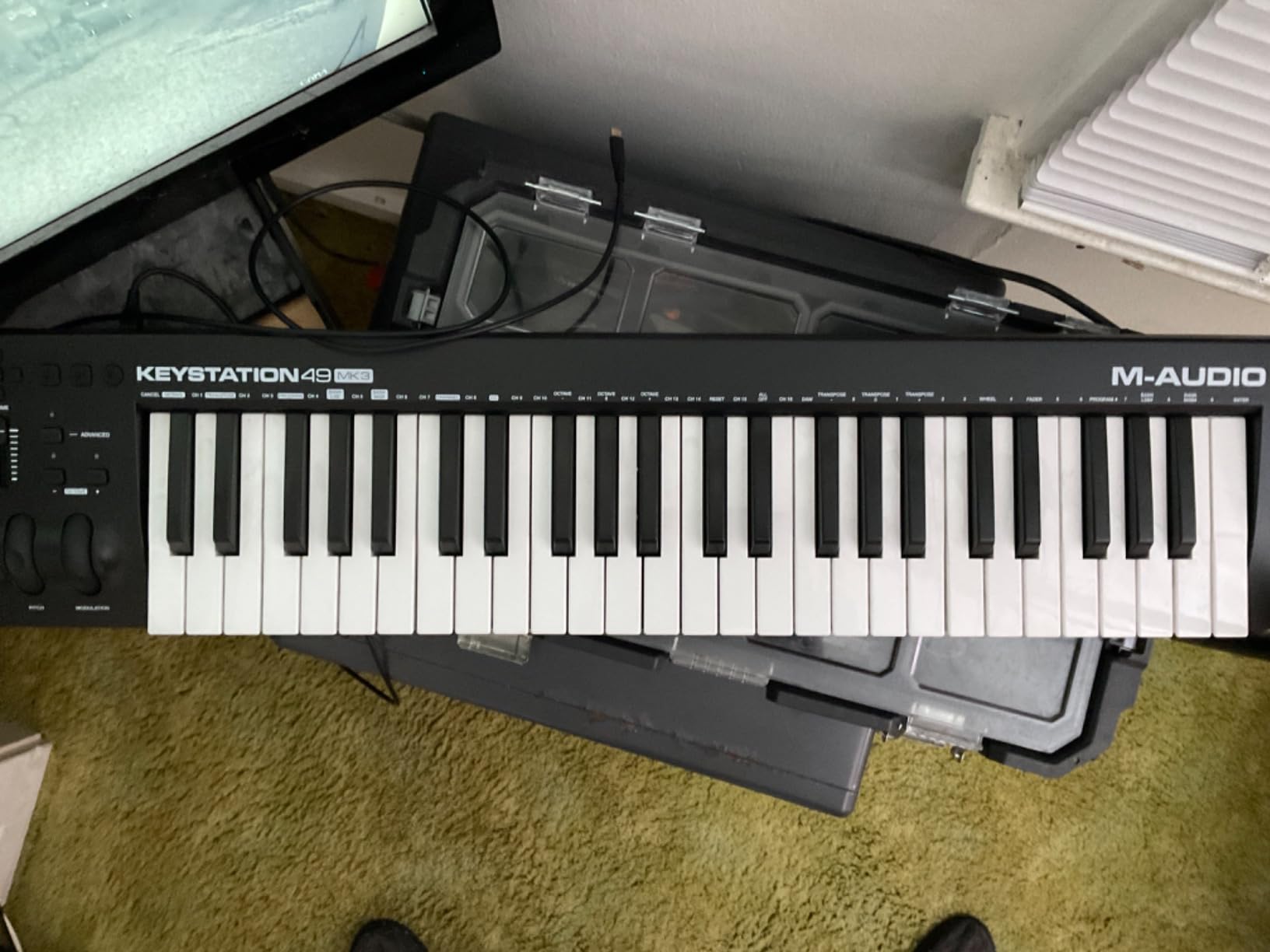 M-AUDIO Keystation 88 MK3 USB MIDI Controller customer photo 2