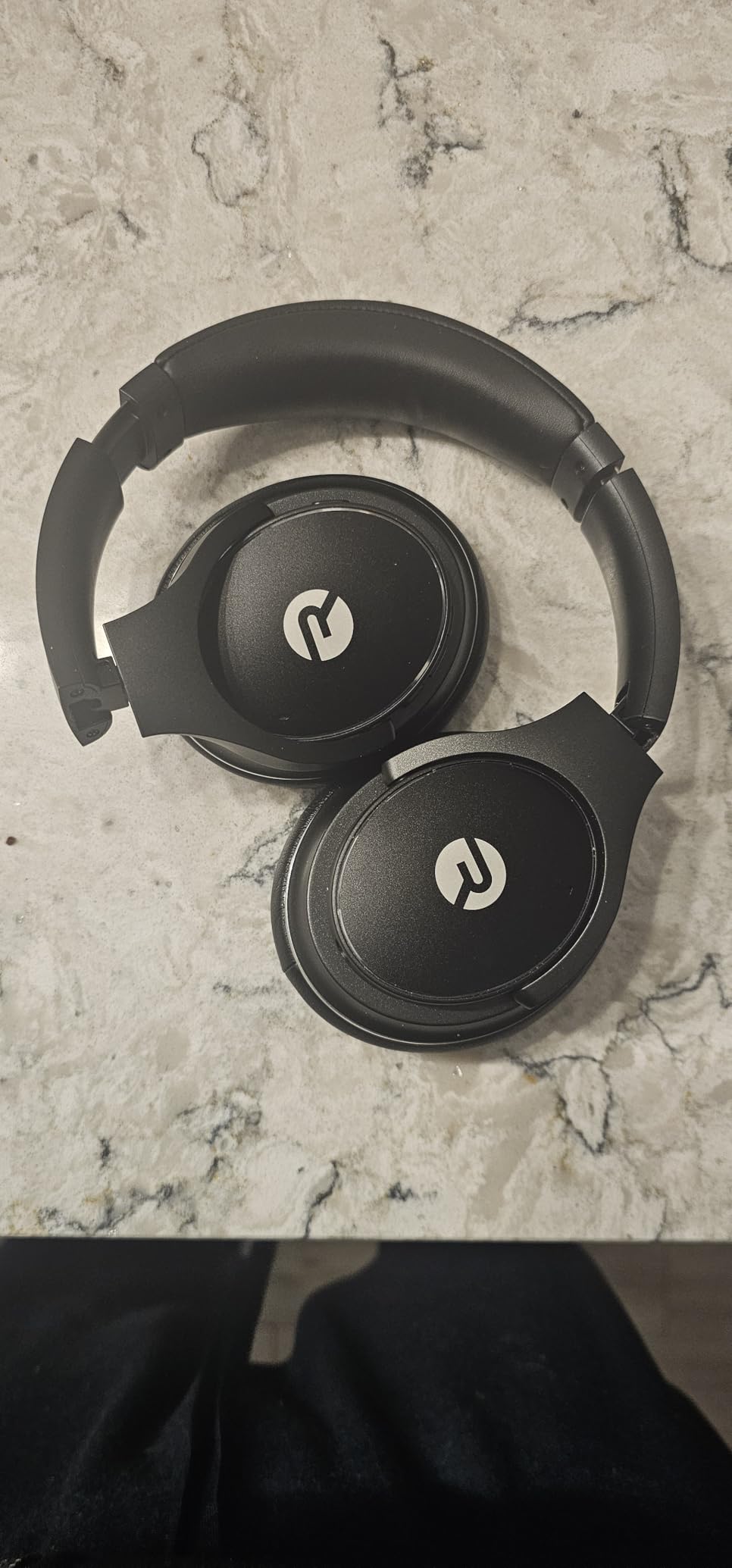 Raycon The Everyday Wireless Bluetooth Over Ear Headphones, with Active Noise Cancelling, Awareness Mode and Built in Microphone, IPX 4 Water Resistance, 40 Hours of Battery Life (Black) customer photo 1