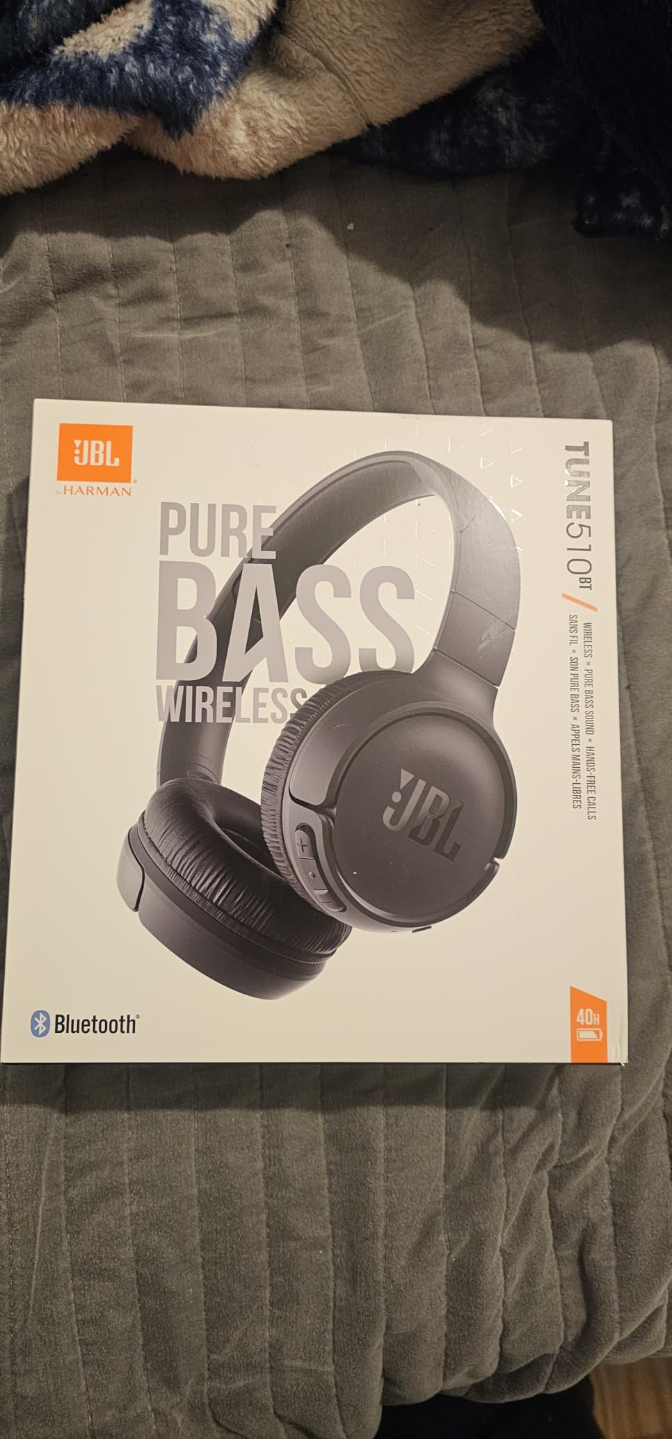 JBL Tune 510BT: Wireless On-Ear Headphones with Purebass Sound - Black customer photo 2