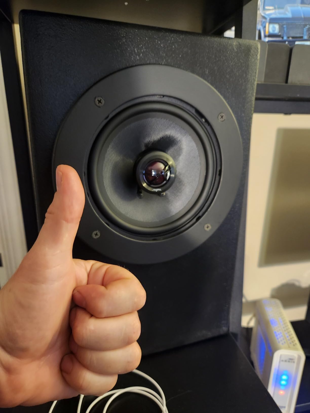 Polk Audio Signature Elite ES50 Tower Speaker, Single, Stunning Black customer photo 2
