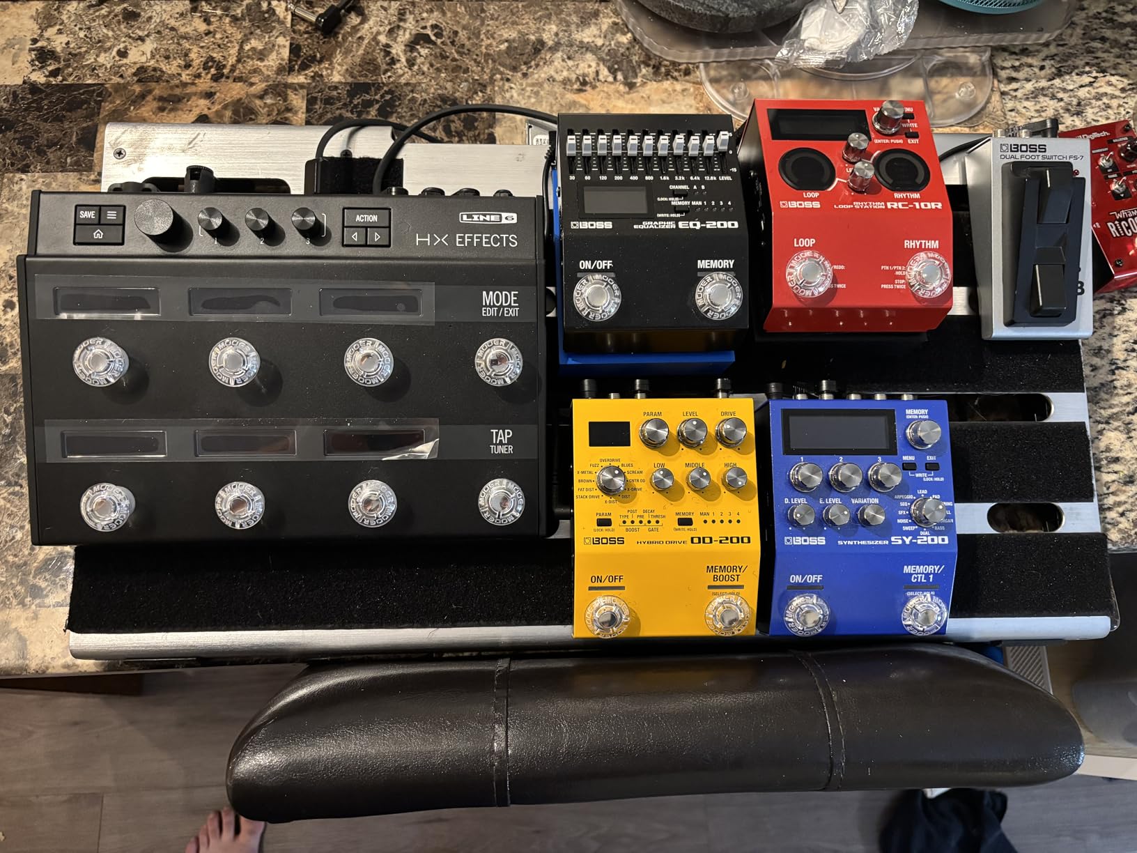 BOSS SY-200 Synthesizer Effects Pedal customer photo 1
