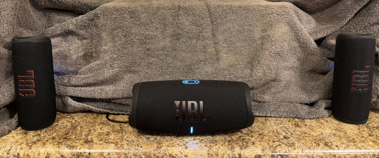 JBL Flip 6 - Portable Waterproof Speaker - Blue customer photo 1