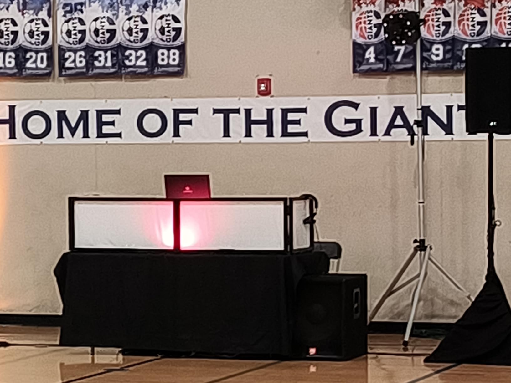 Monoprice Stage Right Series, 12-Inch Powered Speaker, 1200W, SRD212, Class D Amp, DSP, Bluetooth Streaming customer photo 1