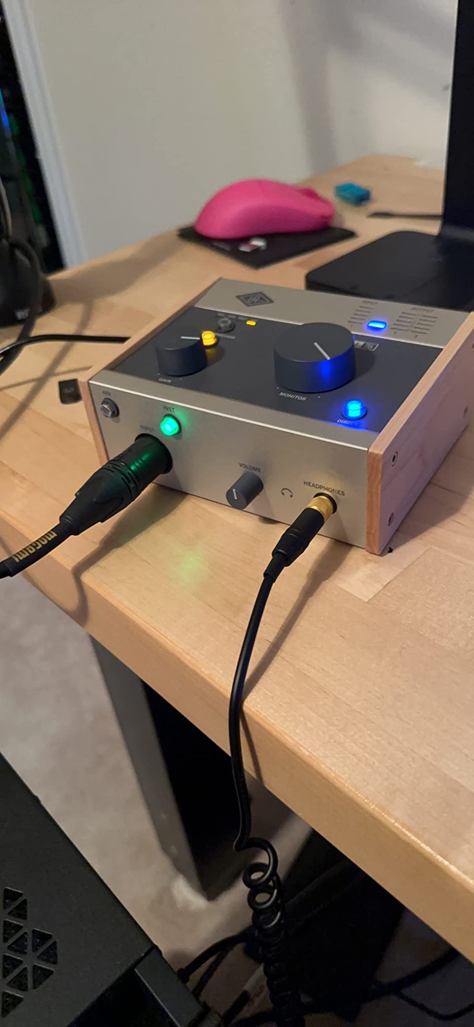 Universal Audio Volt 176 USB Audio Interface customer photo 2
