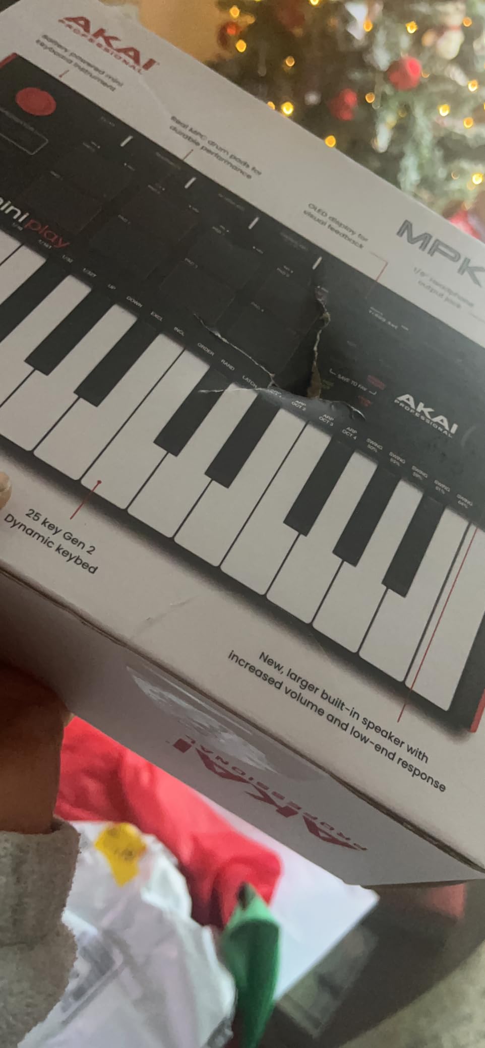 Akai Professional MPK Mini Play MK3 25-Key USB MIDI Keyboard Controller customer photo 2