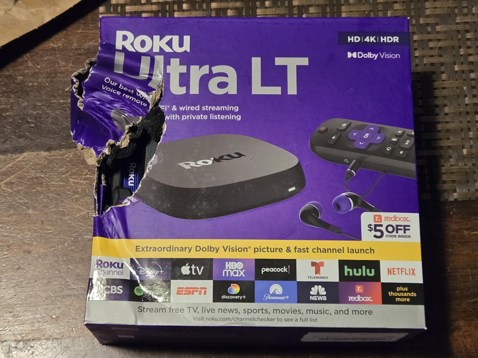 Roku Ultra LT (2023) HD/4K/HDR Dolby Vision Quad-Core Streaming Player with HDMI Cable, Headphones, Voice Remote w/Private Listening, Ethernet customer photo 1