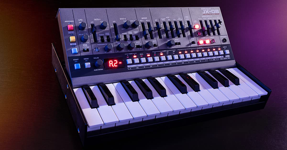 Roland JX-08 Tabletop Sound Module Boutique Synthesizer – Compact, Lightweight, Portable, Onboard Speakers and Battery Operation customer photo 1