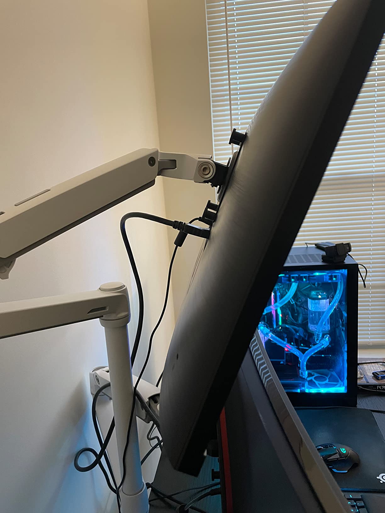 Ergotron – LX Vertical Stacking Dual Monitor Arm, VESA Desk Mount – for 2 Monitors Up to 40 Inches, 7 to 22 lbs Each – Tall Pole, Matte Black customer photo 1