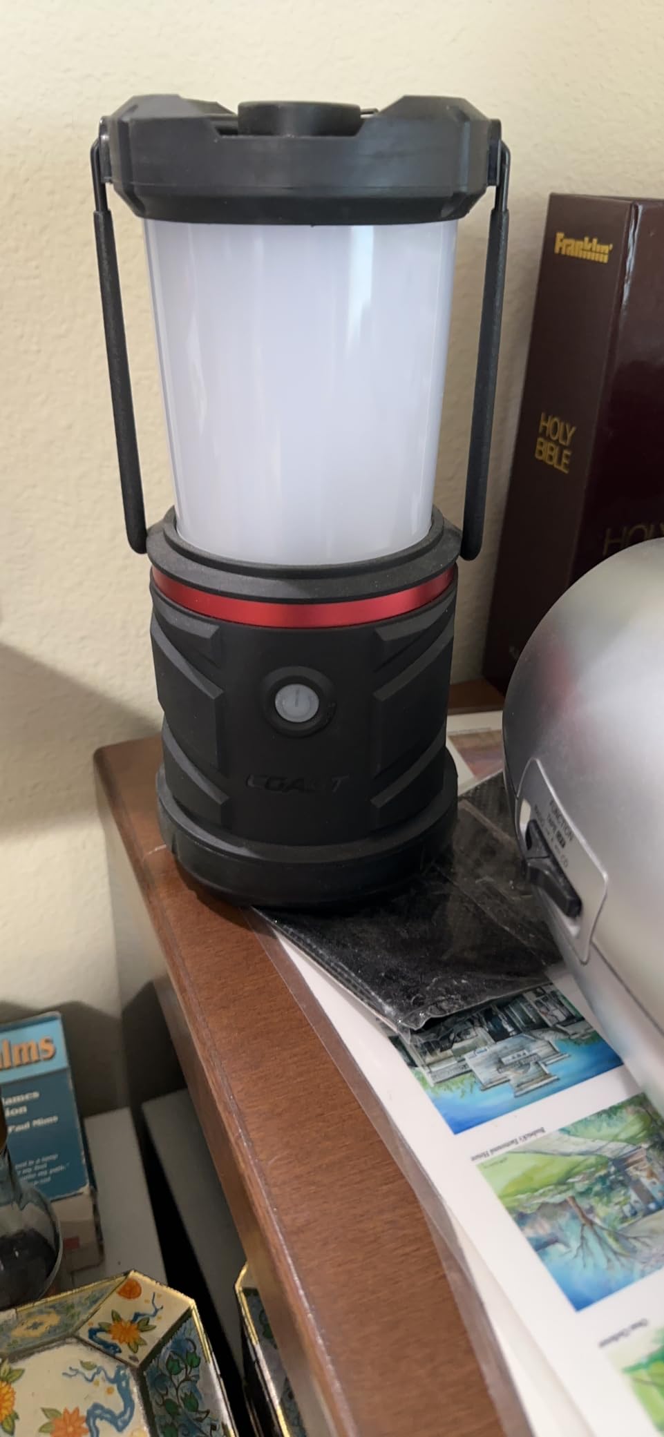 LED Camping Lantern, Battery Powered LED 1800LM, 4 Camping Lights Modes, Perfect Lantern Flashlight for Hurricane, Emergency Light, Storm, Power Outages, Survival Kits, Hiking, Fishing, Home and More customer photo 2