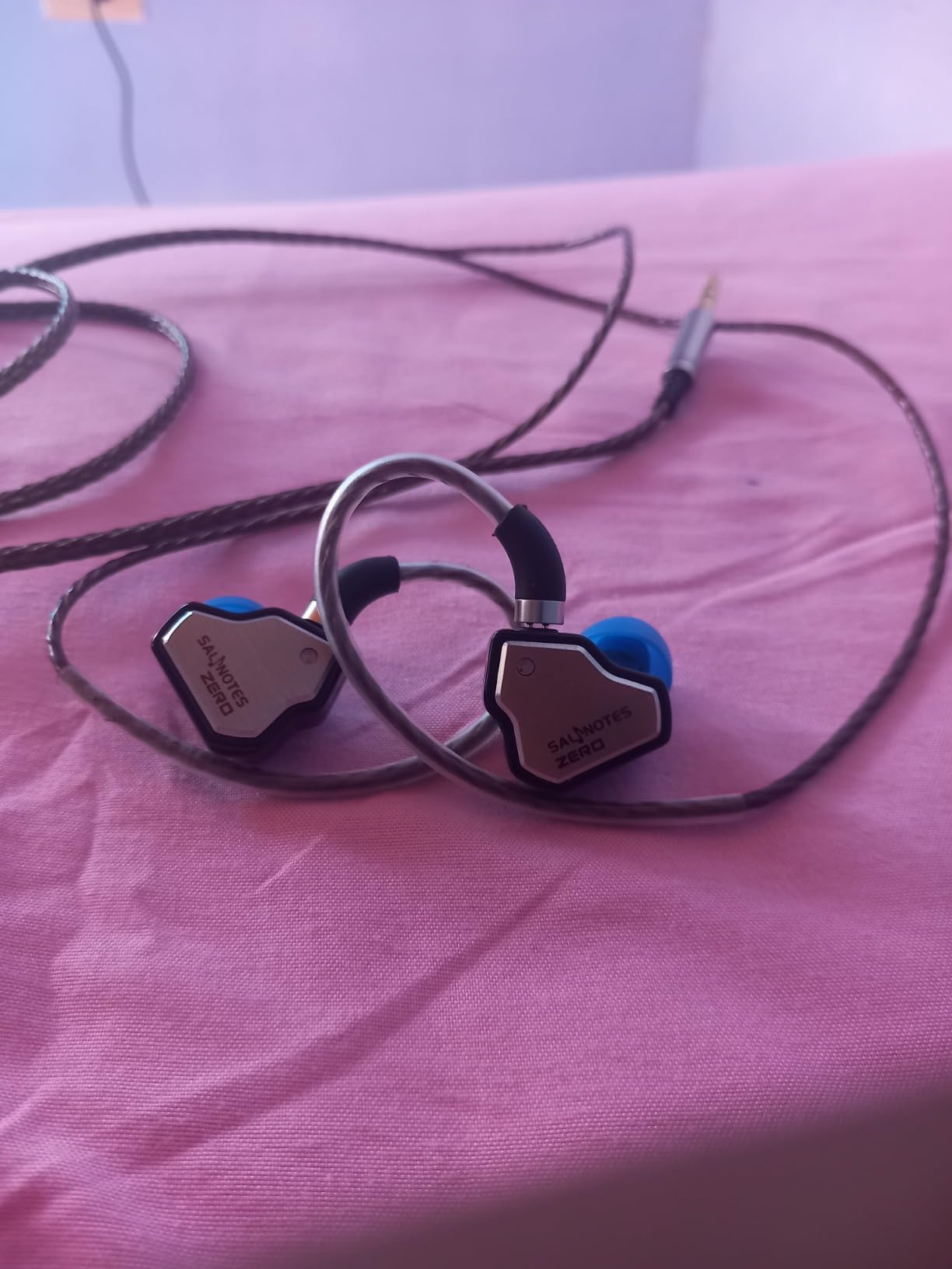 Linsoul 7Hz Salnotes Zero HiFi 10mm Dynamic Driver in-Ear Earphone IEM customer photo 1