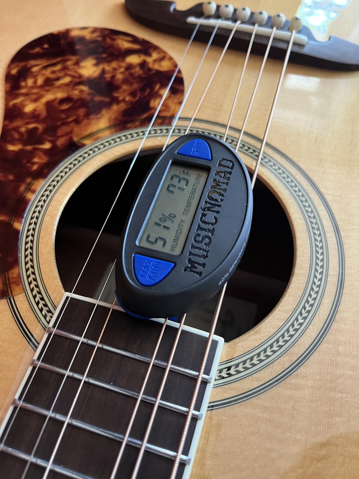 MusicNomad The Humitar ONE Acoustic Guitar Humidifier & Hygrometer (MN311) customer photo 2