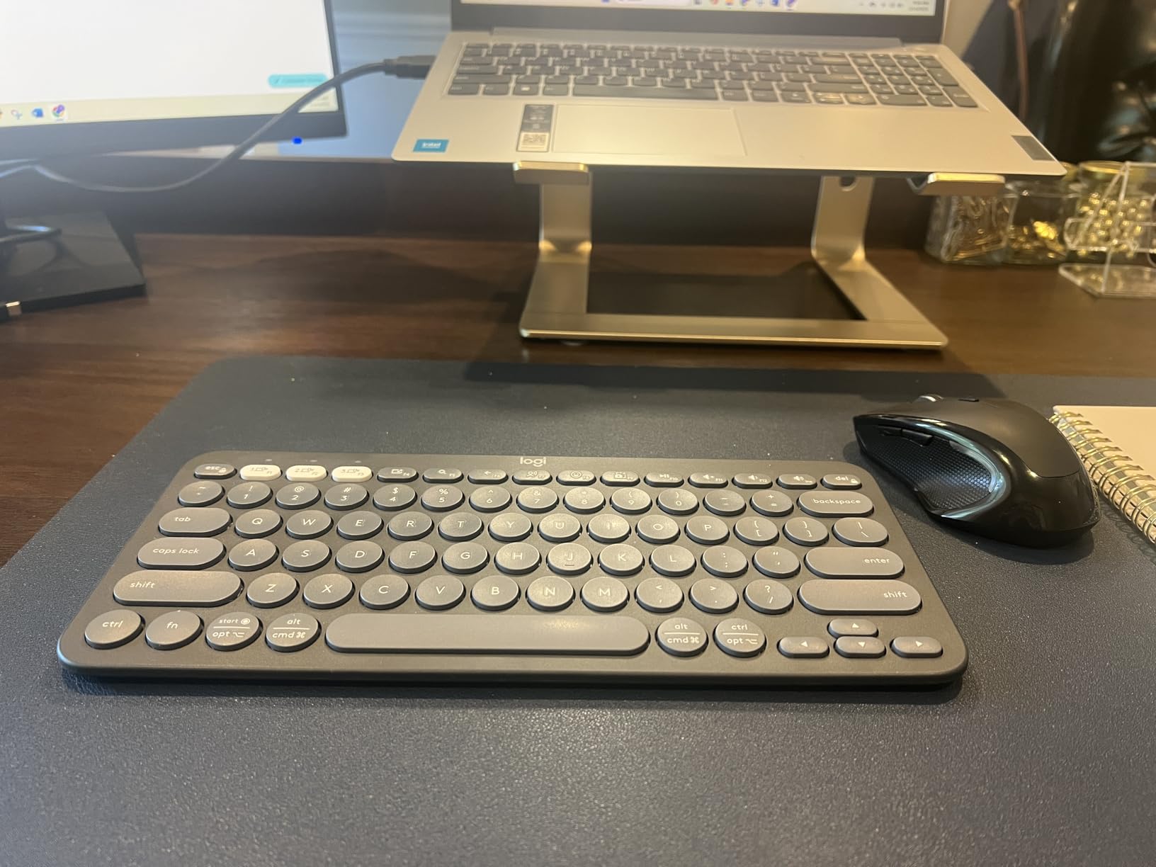 Logitech Pebble Keys 2 K380s Wireless Bluetooth Keyboard - Tonal Graphite customer photo 1