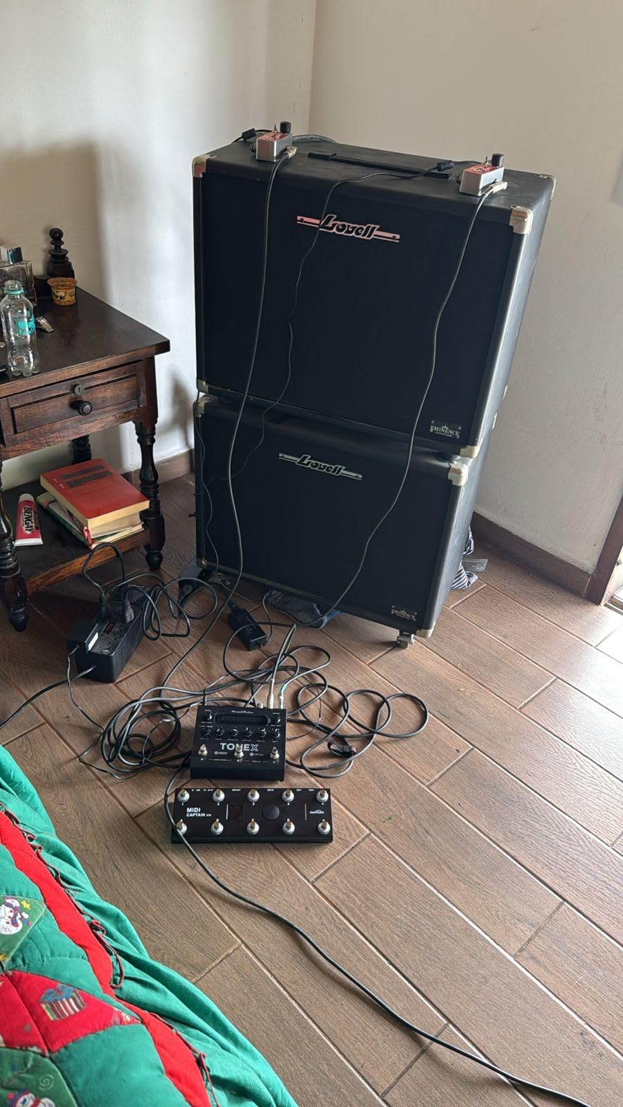IK Multimedia TONEX Pedal: Stereo multi-effects guitar and bass pedal with 150 Presets, 15 Pre/Post FX, Tuner, Tap Tempo, Headphone Out, Software Player and Editor customer photo 2