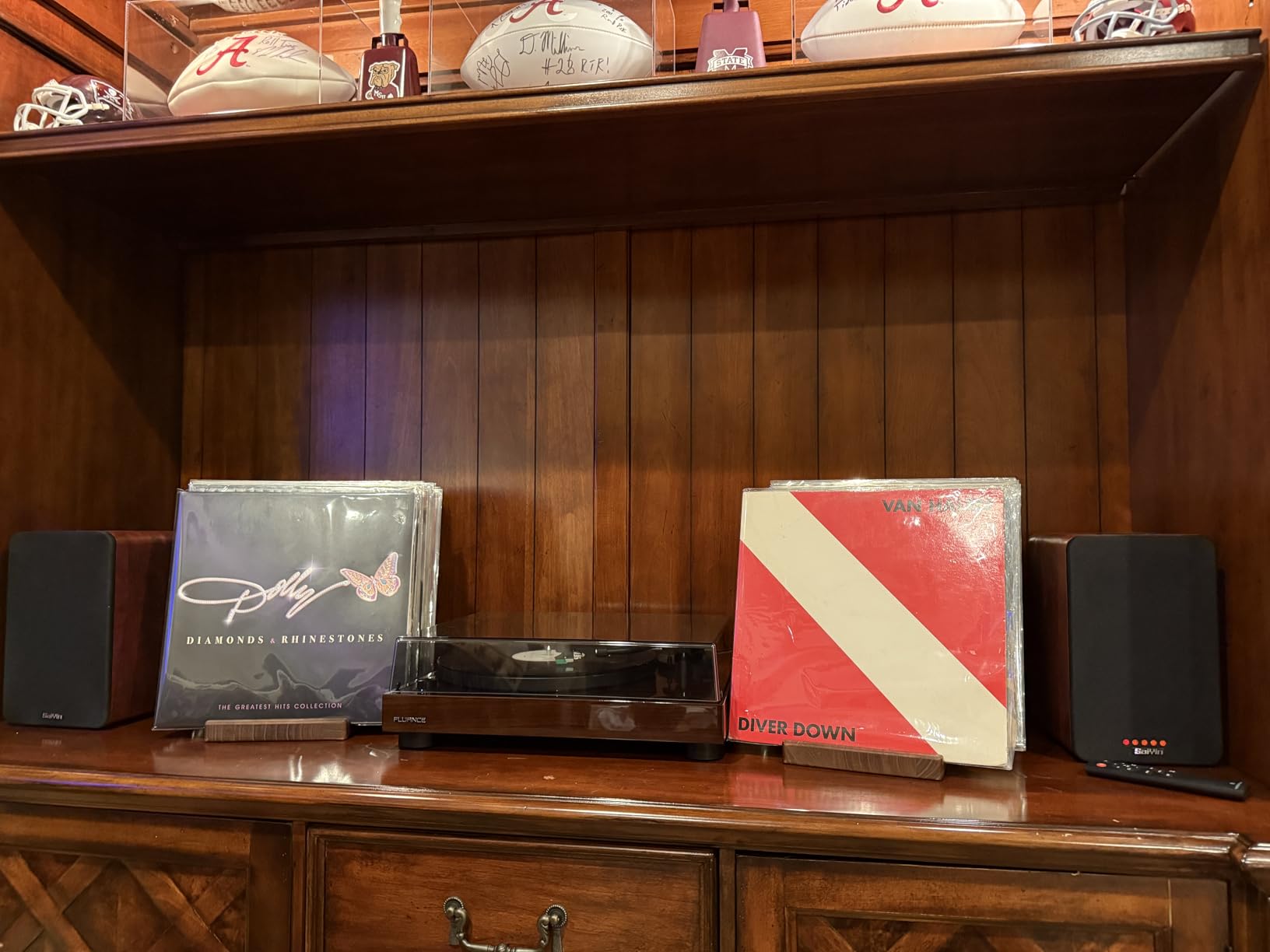 Saiyin Bluetooth Bookshelf Speakers for Record Player, Powered Studio Monitor Speaker with 5.2 Inch Woofer, Horn Tweeter and Optical RCA Inputs, Subwoofer Line Out for Turnable. customer photo 1