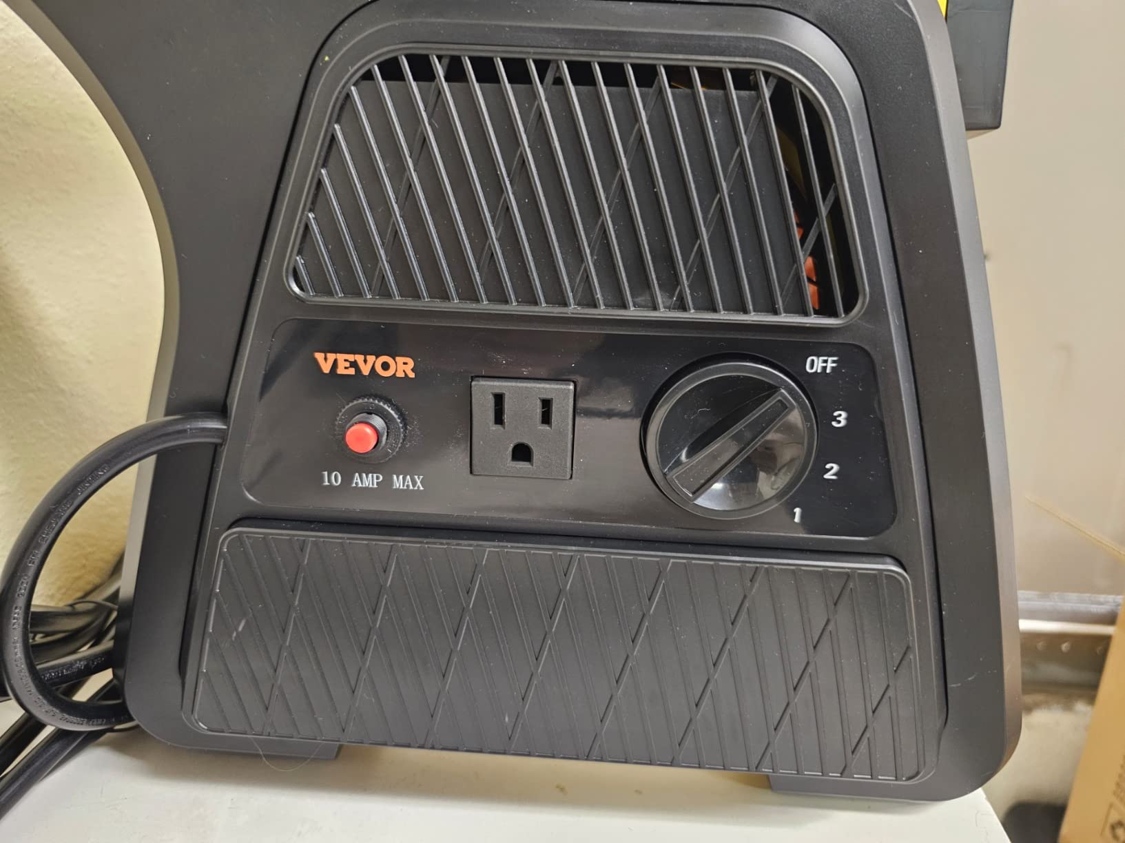VEVOR Pivoting Utility Fan, 600 CFM High Velocity Floor Blower for Drying customer photo 2