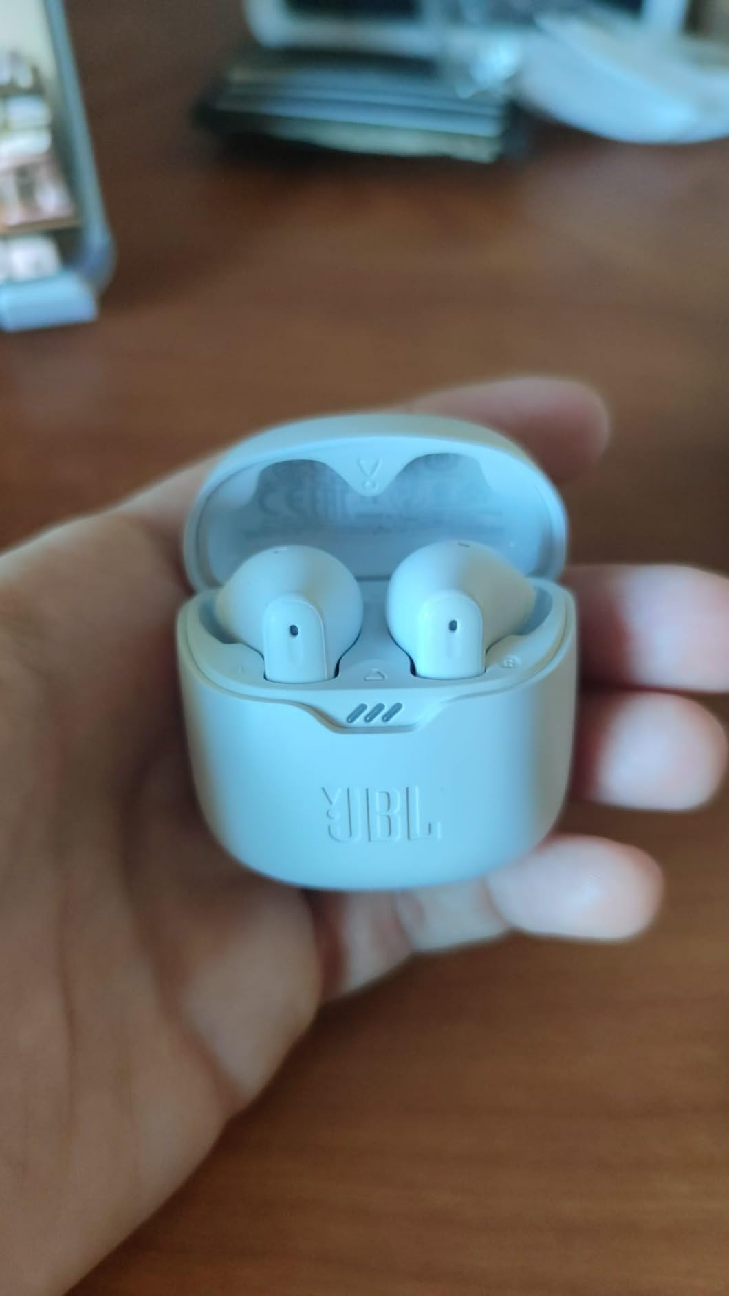 JBL Tune Flex - True Wireless Noise Cancelling Earbuds (Blue), Small customer photo 1