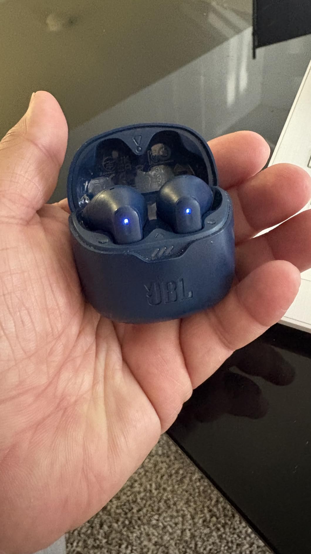 JBL Tune Flex - True Wireless Noise Cancelling Earbuds (Blue), Small customer photo 2