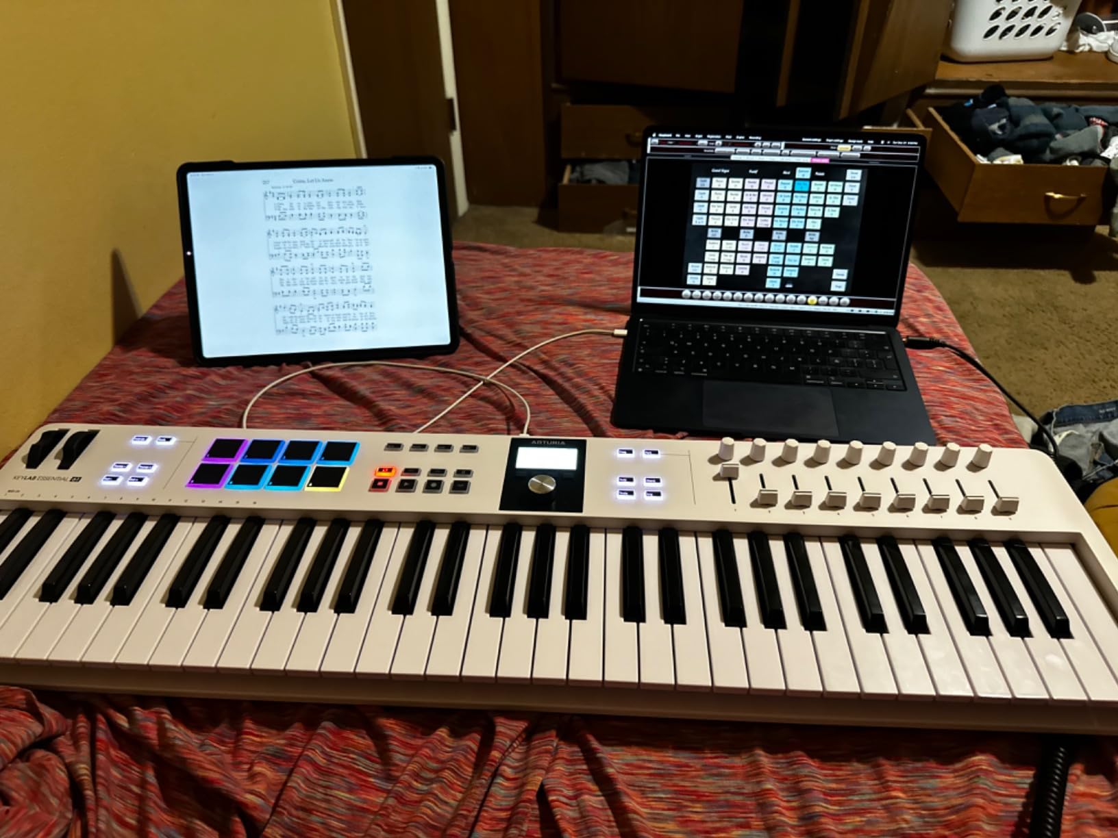 Arturia KeyLab Essential mk3 — 61 Key USB MIDI Keyboard Controller with Analog Lab V Software Included customer photo 2