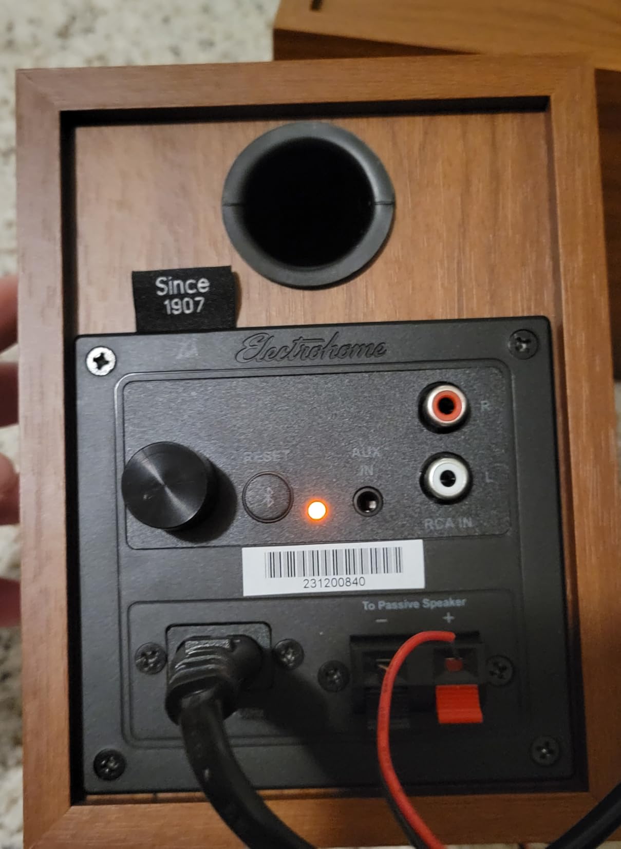 Electrohome Huntley Powered Bookshelf Speakers with Built-in Amplifier and 3