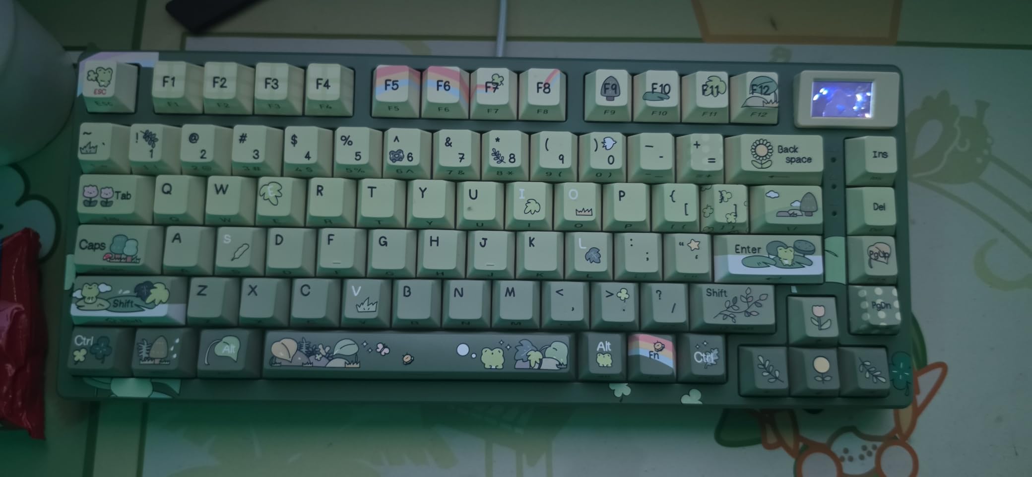 Womier SK80 75% Keyboard with Color Multimedia Display Gaming Keyboard customer photo 1