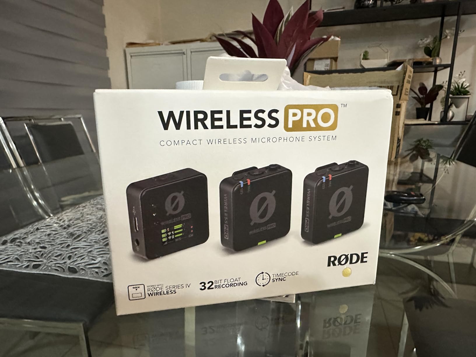 RØDE Wireless PRO Compact Wireless Microphone System with Timecode, 32-bit Float On-board Recording, 2 Lavalier Microphones and Smart Charge Case for Filmmaking and Content Creation customer photo 1