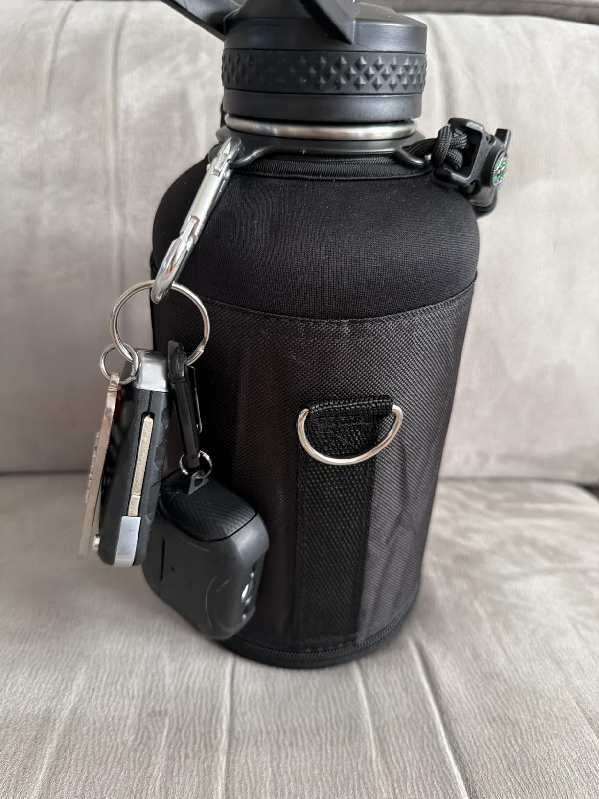RAYMYLO Insulated Water Bottle 40 oz, Triple Wall Vacuum Stainless Steel customer photo 1