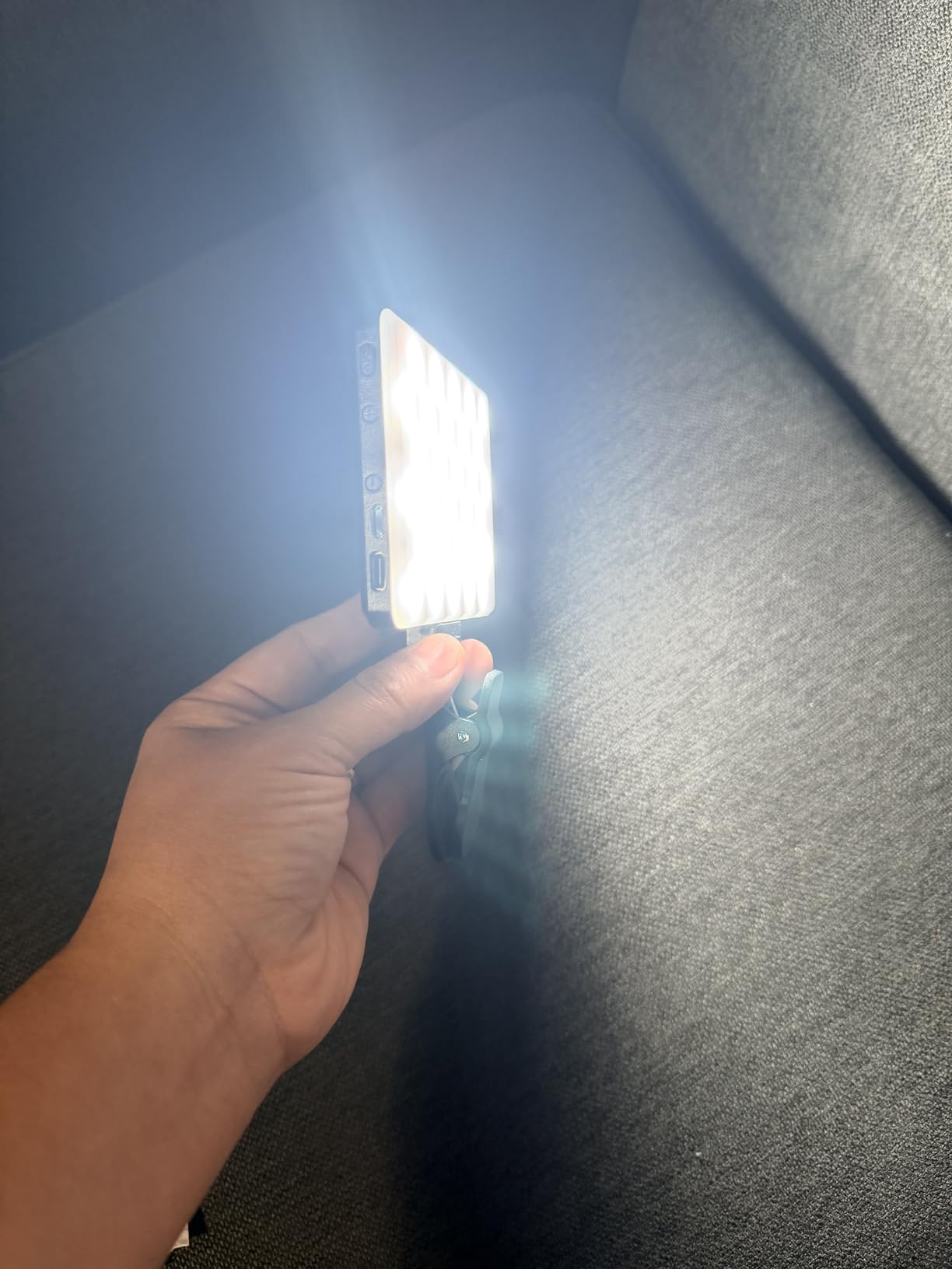 Selfie Light, Phone Light with Front & Back Clip, Portable Light with 3 Modes, 5000mAh Rechargeable Video Light for Phone, iPhone, IPad, Laptop, TikTok, Makeup, Live Stream, Vlog(Black) customer photo 2