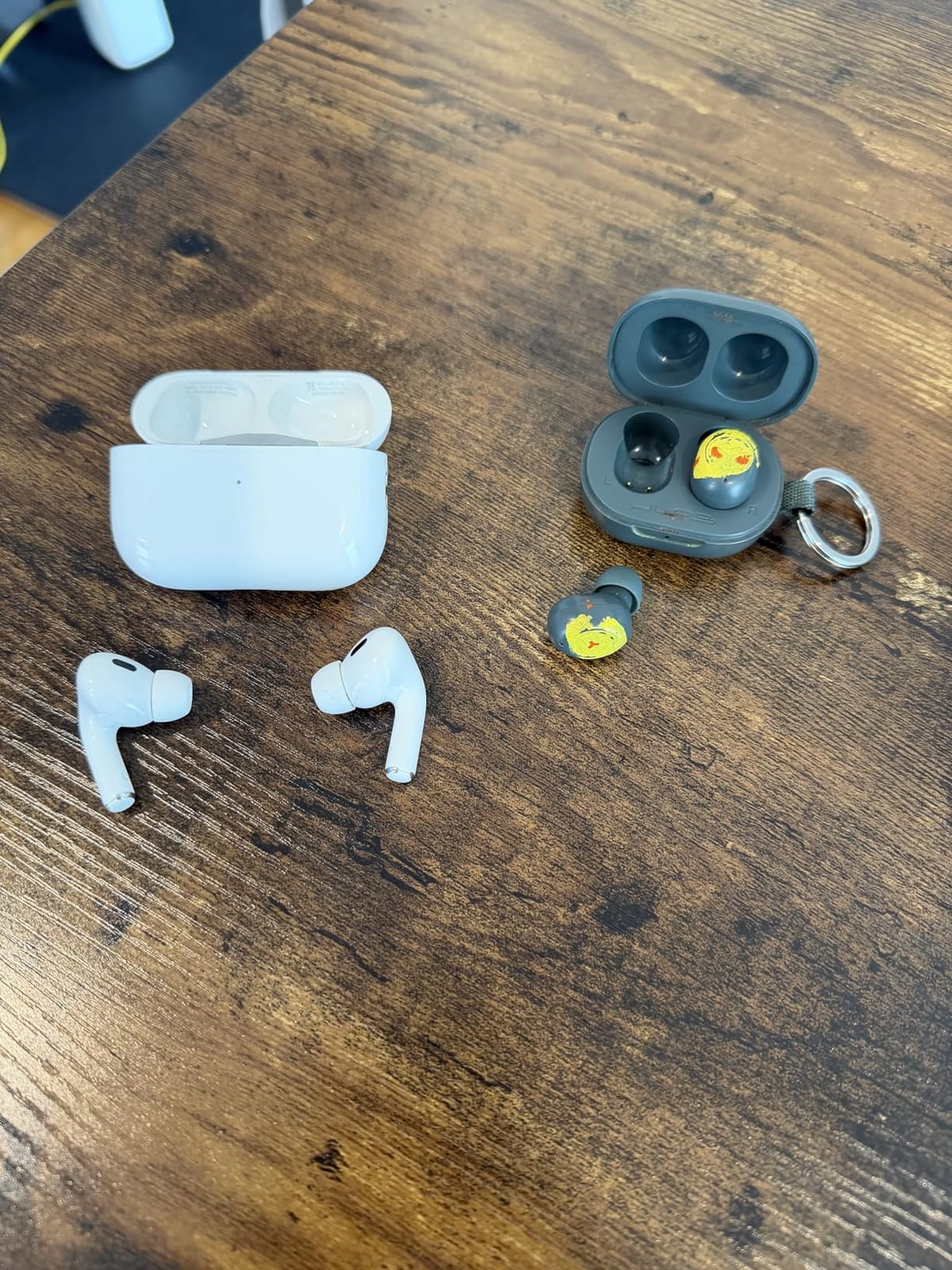 JLab JBuds Mini True Wireless Bluetooth Earbuds + Charging Case, Charcoal Black, IP55 Sweat and Dust Proof, Bluetooth Multipoint, Be Aware Audio, 3 EQ Sound Settings, Crystal Clear Calls customer photo 2