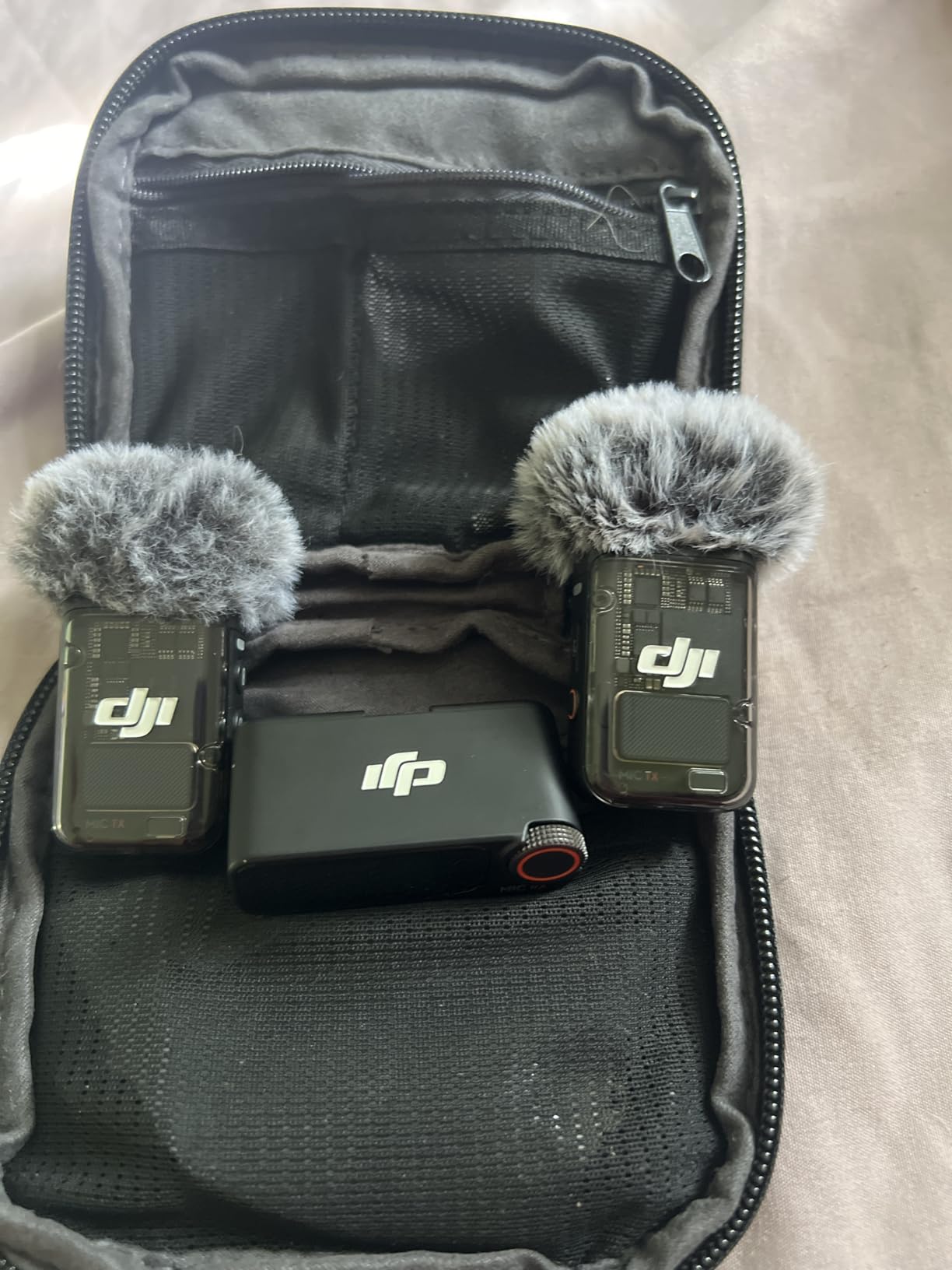 DJI Mic 2 (1 TX + 1 RX), Wireless Mic with Intelligent Noise Cancelling customer photo 1