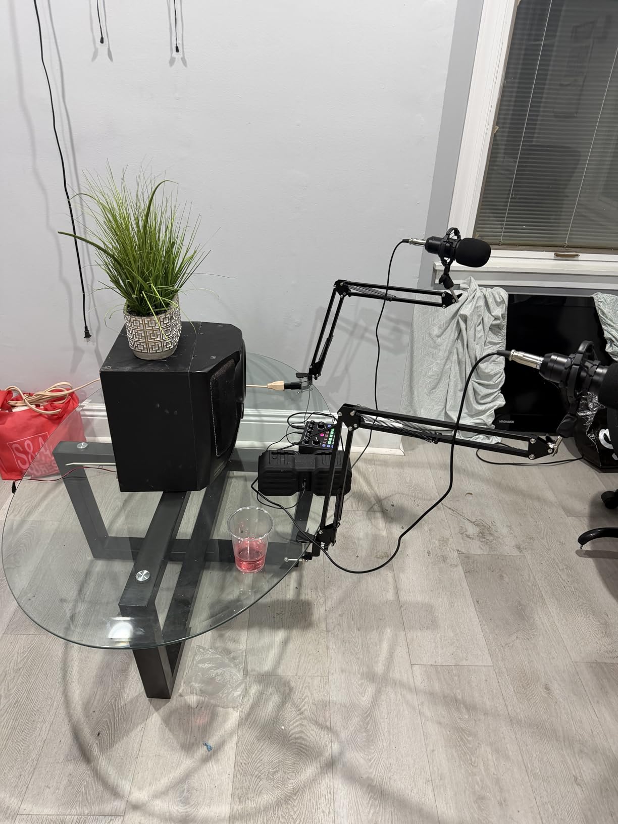 sktome Podcast Equipment Bundle for 2, V8s Voice Changer with BM-800 Podcast Microphone Bundle - Studio Condenser Microphone Perfect for Podcasting, Recording, Singing, Streaming and Gaming customer photo 2