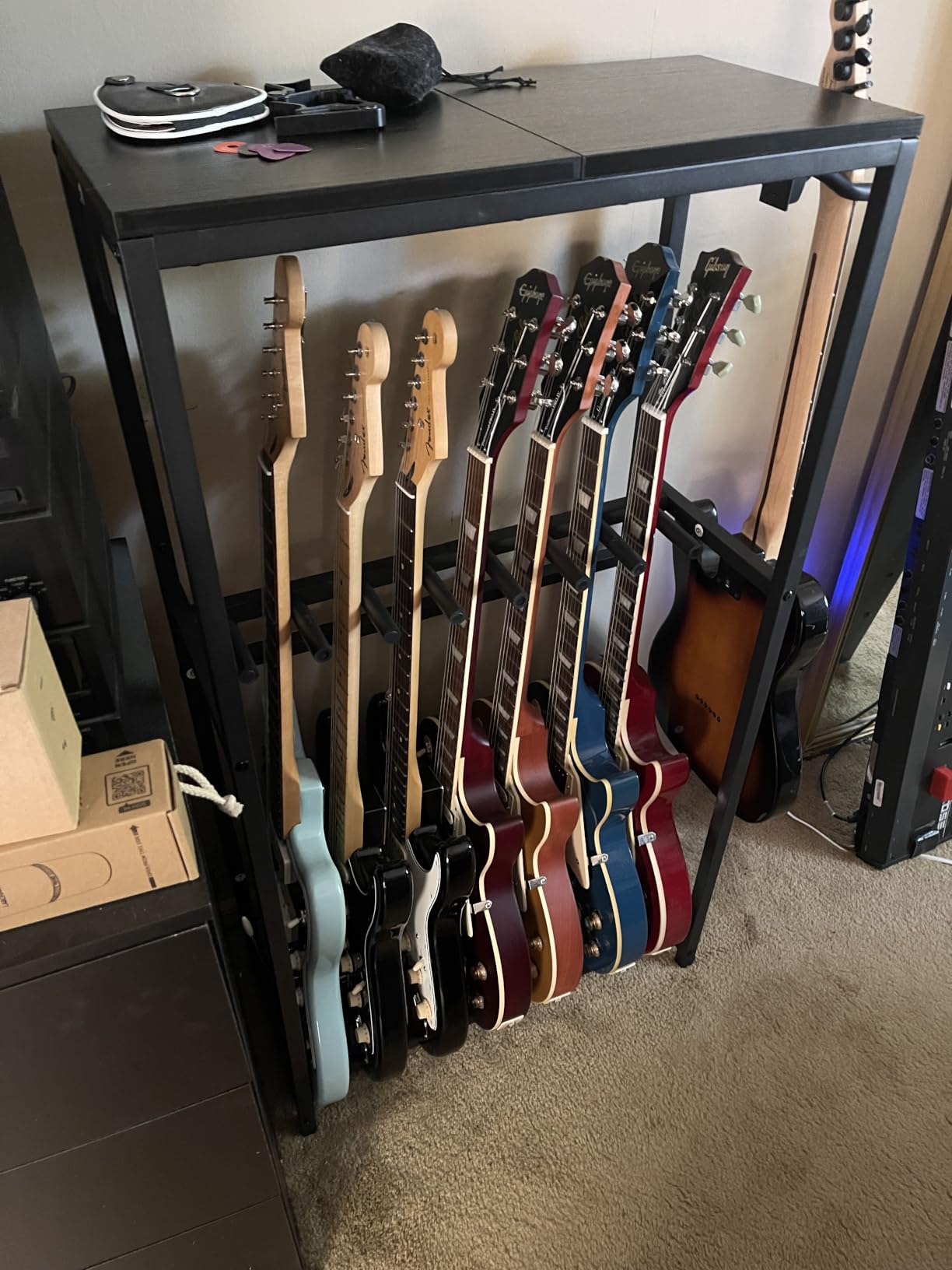 MAHANCRIS Guitar Stand, Guitar Rack for Acoustic Holder, Electric Guitar, Bass, Multiple Guitar Rack Holder for Guitars, Guitar Amp Accessories, for Home Music Studio, Black GSHB6501 customer photo 1