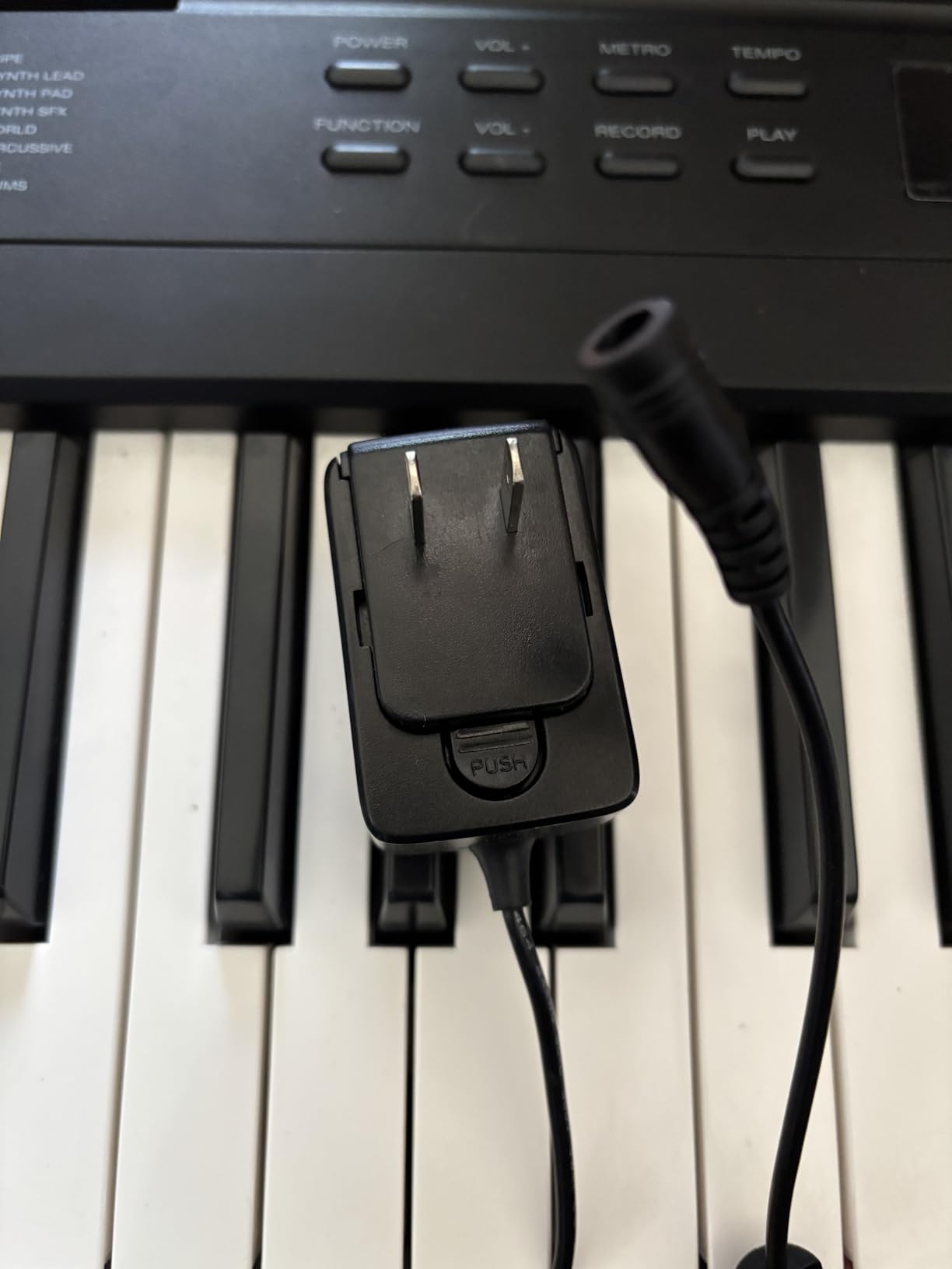 Alesis Recital Play 88-Key Piano Keyboard Bundle customer photo 2