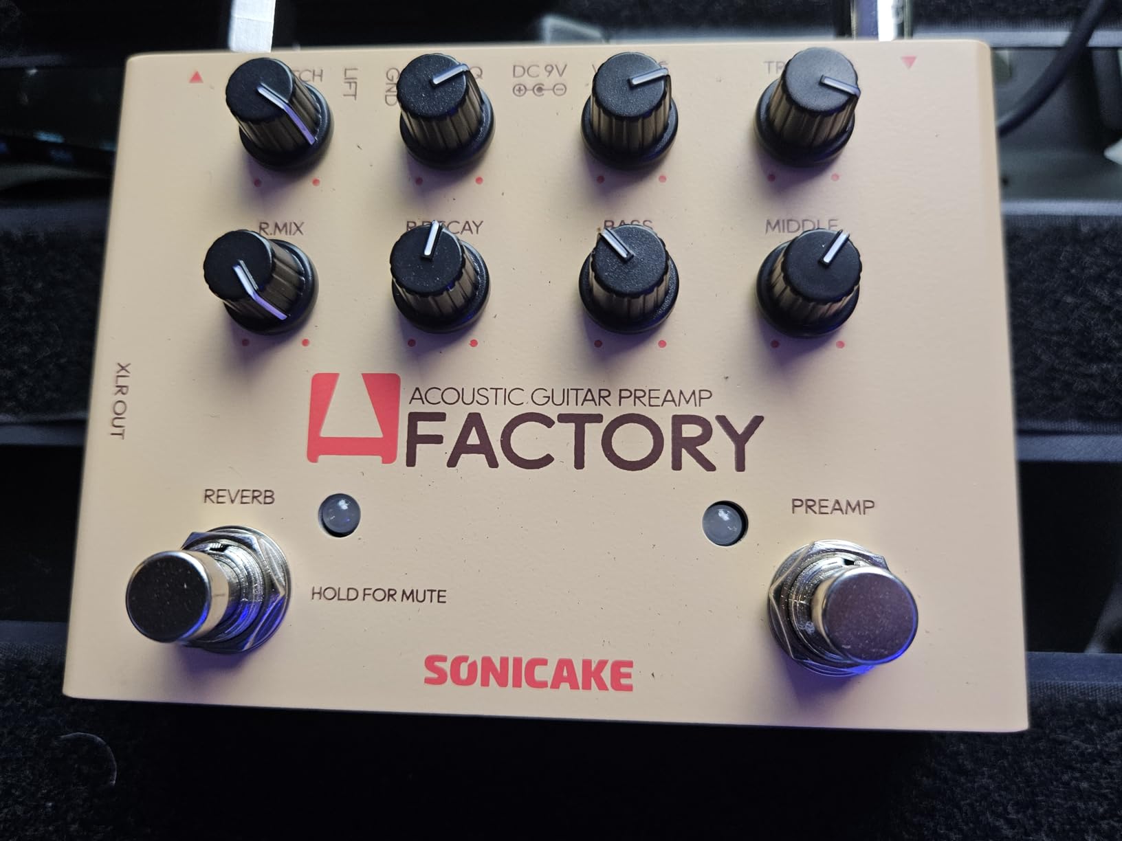 SONICAKE Bass Pedal with Analog Preamp Overdrive Compression - B Factory customer photo 1