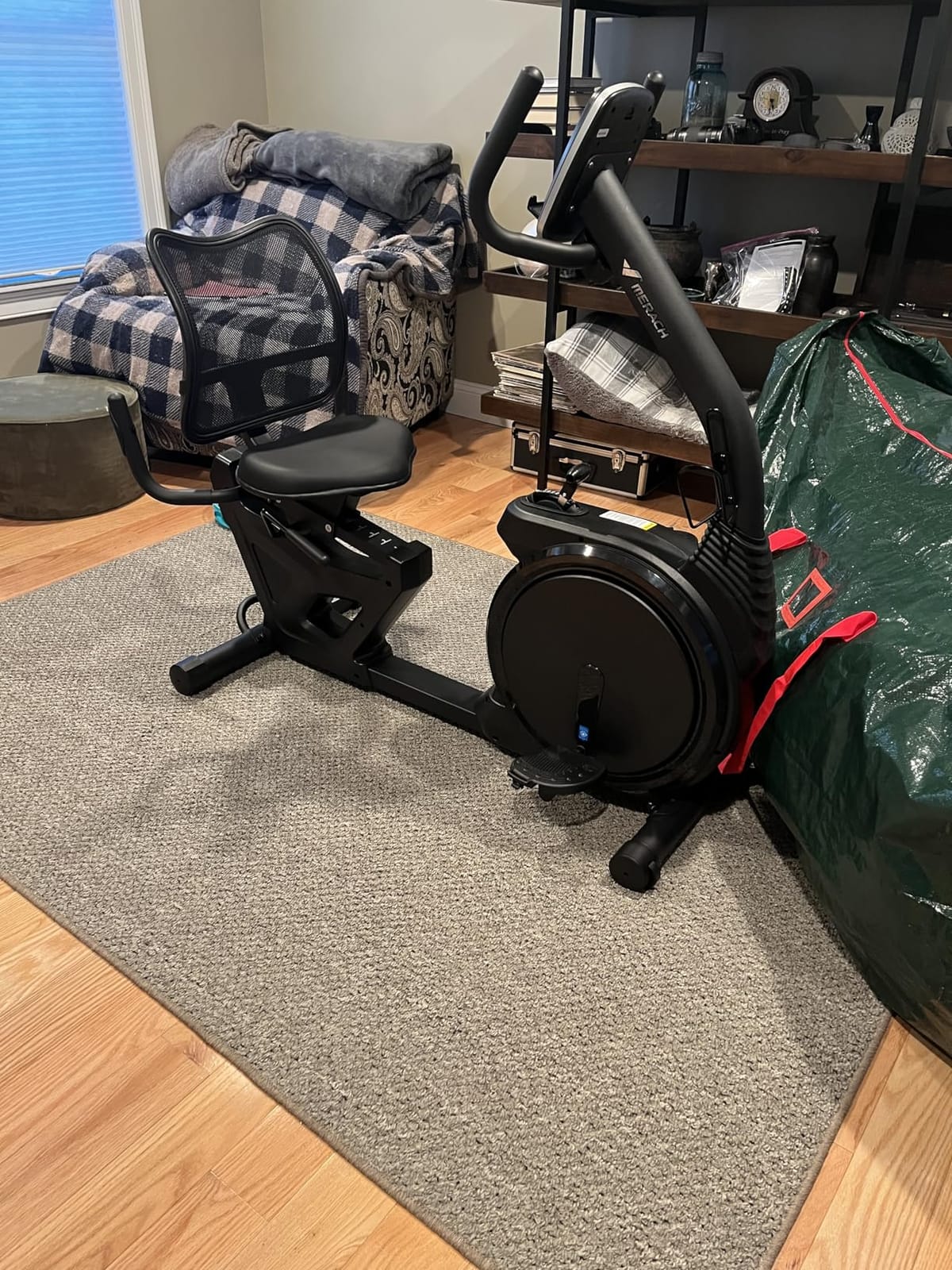 MERACH Recumbent Exercise Bikes for Home High-end customer photo 2