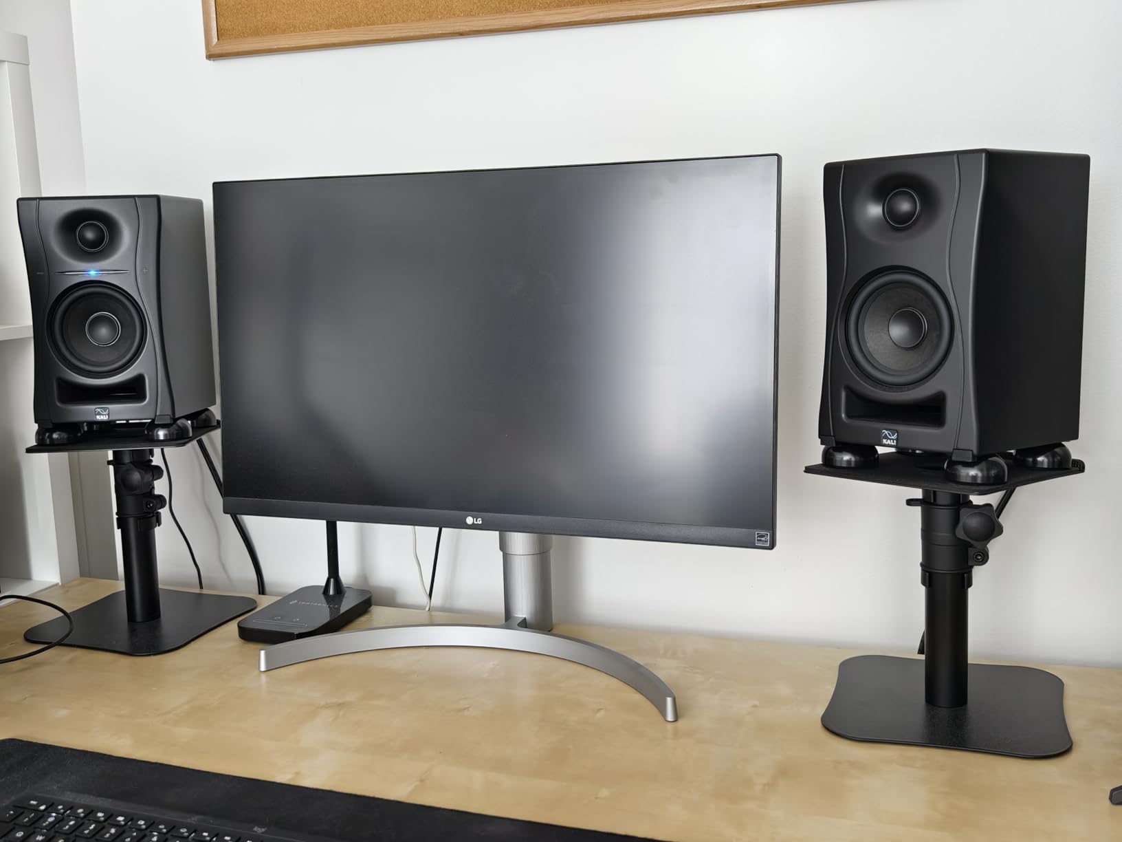 KALI AUDIO LP-UNF Ultra Nearfield Monitor System - Black customer photo 1