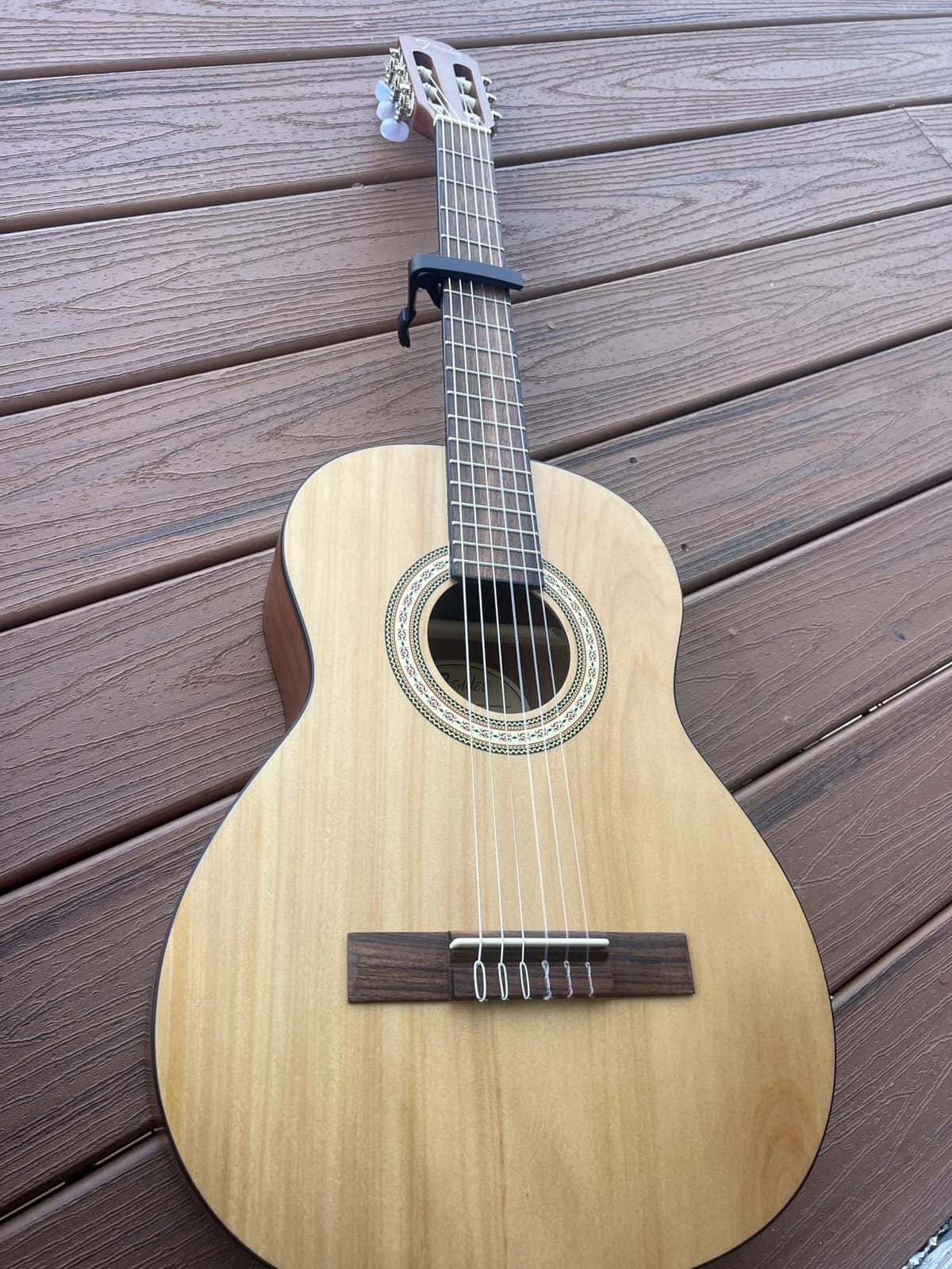 Fender FA-25N 3/4 Size Nylon String Acoustic Guitar, Beginner Guitar, with 2-Year Warranty, Perfect Beginner Guitar for Kids that is Easy on Fingers, Includes 3 Months of Free Lessons, Natural customer photo 2