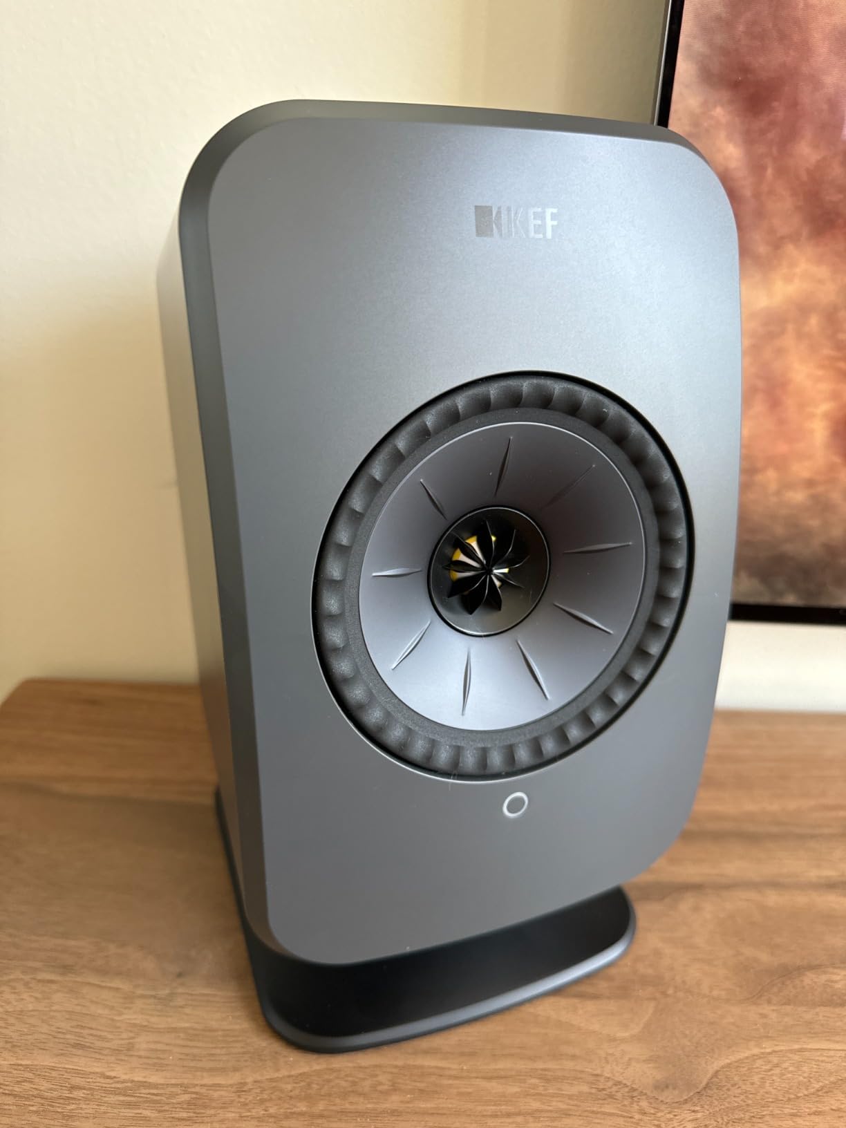 KEF LSX II LT Wireless HiFi Speakers (Sage Green, Pair) customer photo 1
