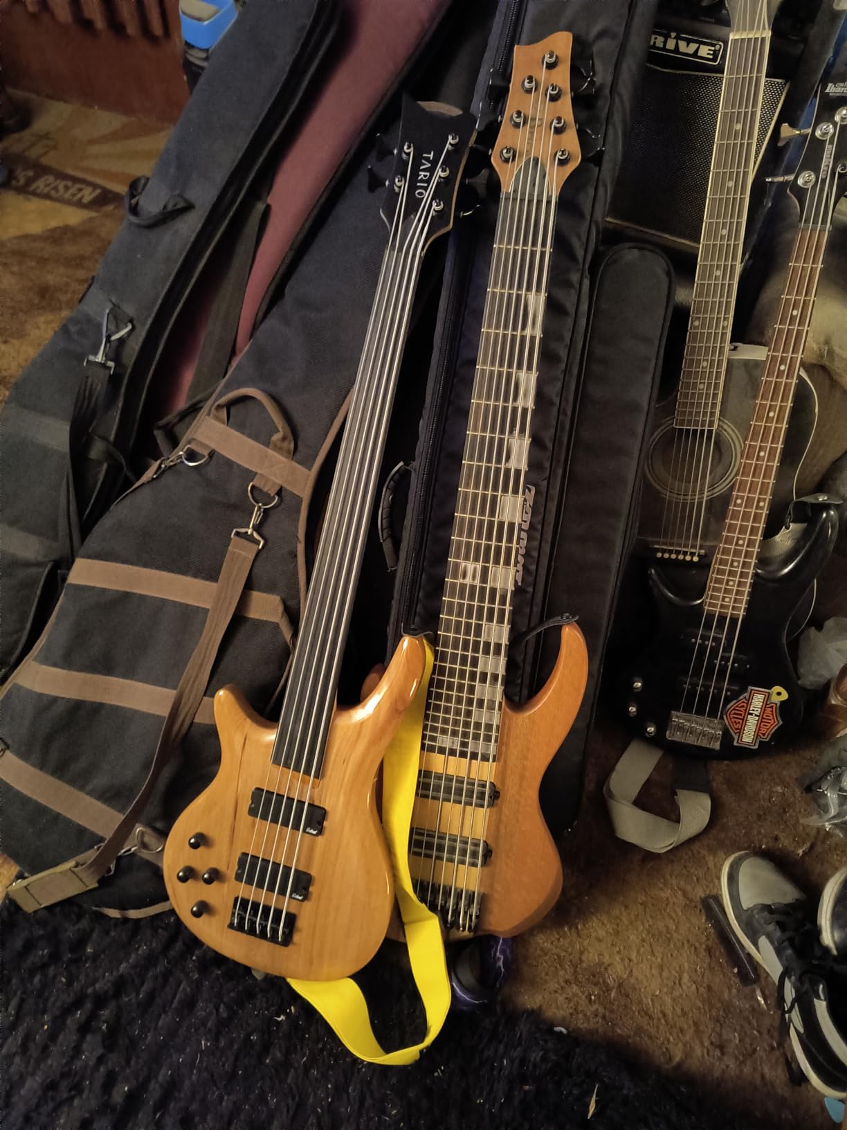TARIO Left-handed Fretless 5 String Electric Bass Bolt_On Maple Neck,basswood Body customer photo 2