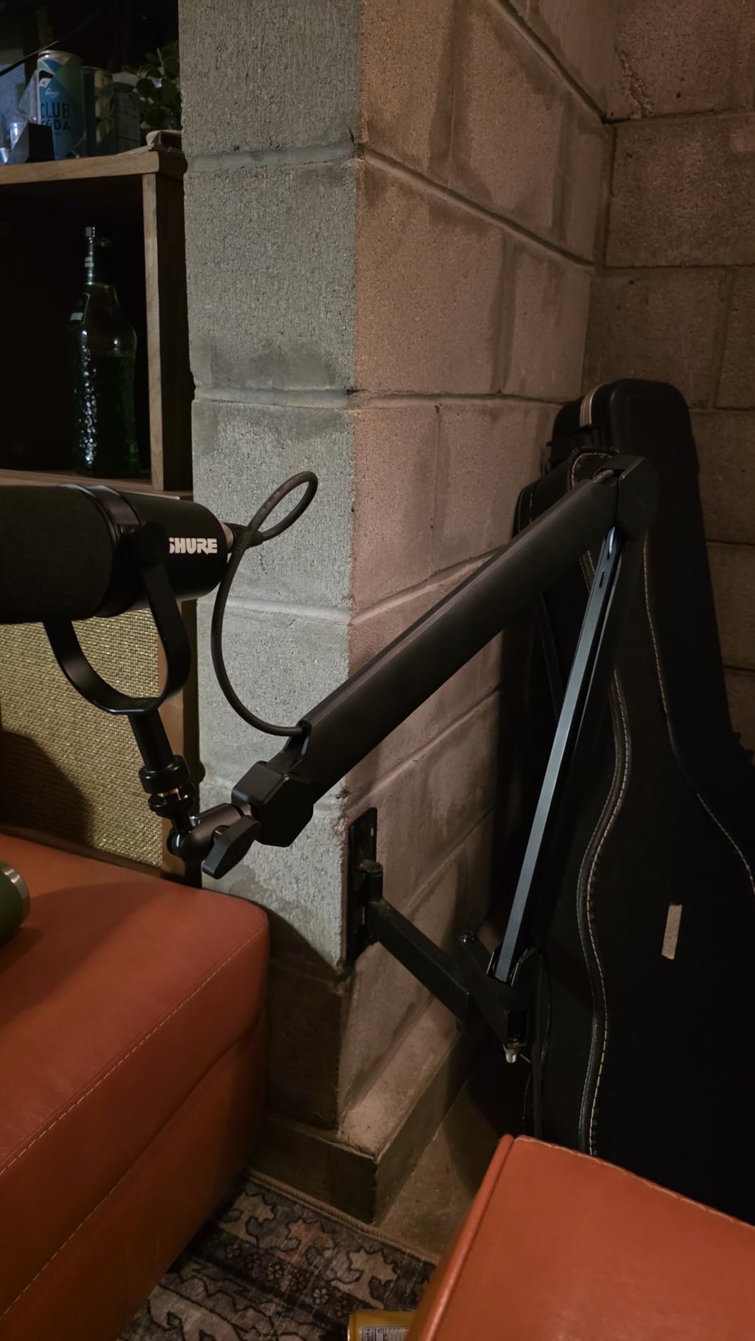 FIFINE BM66 Heavy Metal Microphone Boom Arm Stand for Podcast Recording customer photo 2