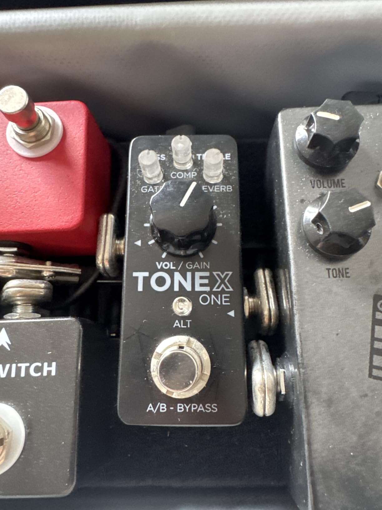 IK Multimedia TONEX One AI multiFX micro-pedal: Tone Model any electric guitar amp, guitar pedal, distortion pedal, overdrive pedal or other guitar effects customer photo 1