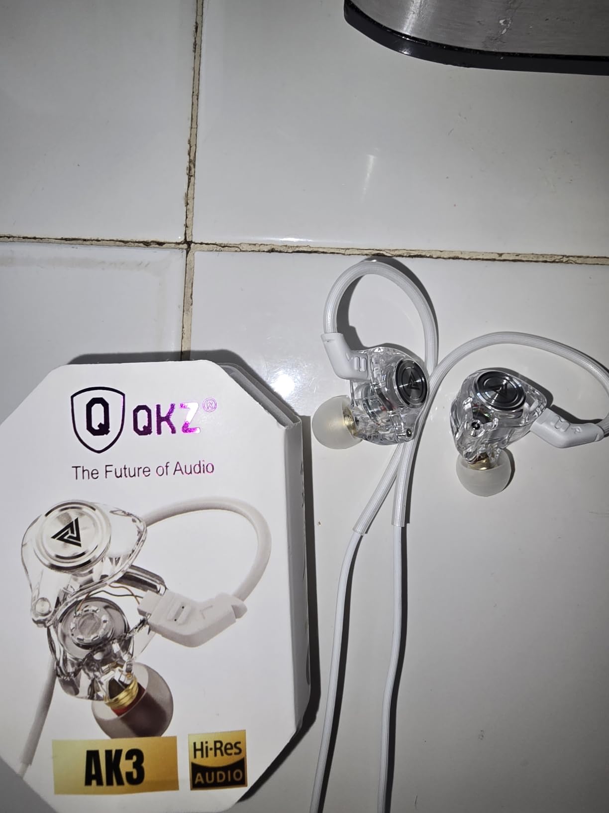 Wired Gaming Earbuds, Ak3file in Ear Monitors, Deep Bass Sound Wired Earbuds, HiFi in Ear Headphones with 1DD 10mm Dynamic Driver, IEM for Music Gaming Video Calling (Purple) customer photo 2