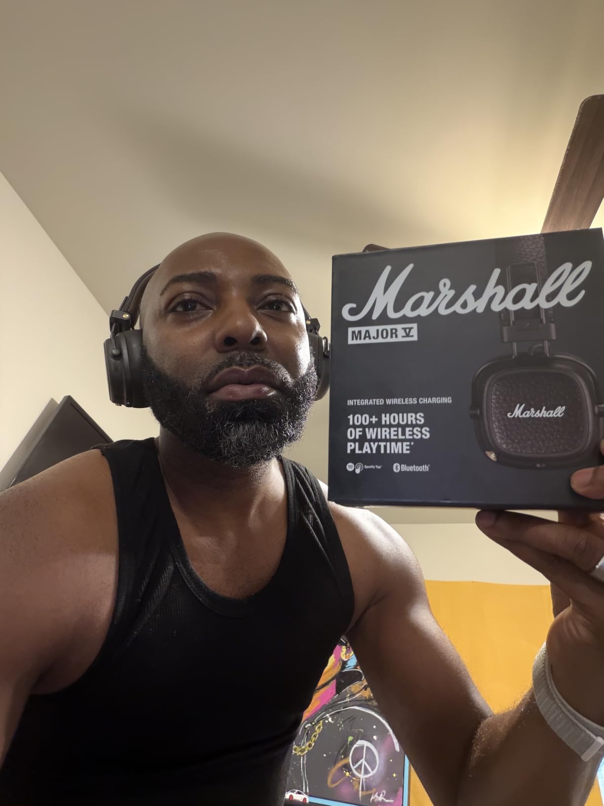 Marshall Major V Wireless On-Ear Bluetooth Headphones - 100+ Hr Playtime | Detachable Audio Cable | Microphone for Calls | Lightweight, Foldable Design for Travel - Brown customer photo 2