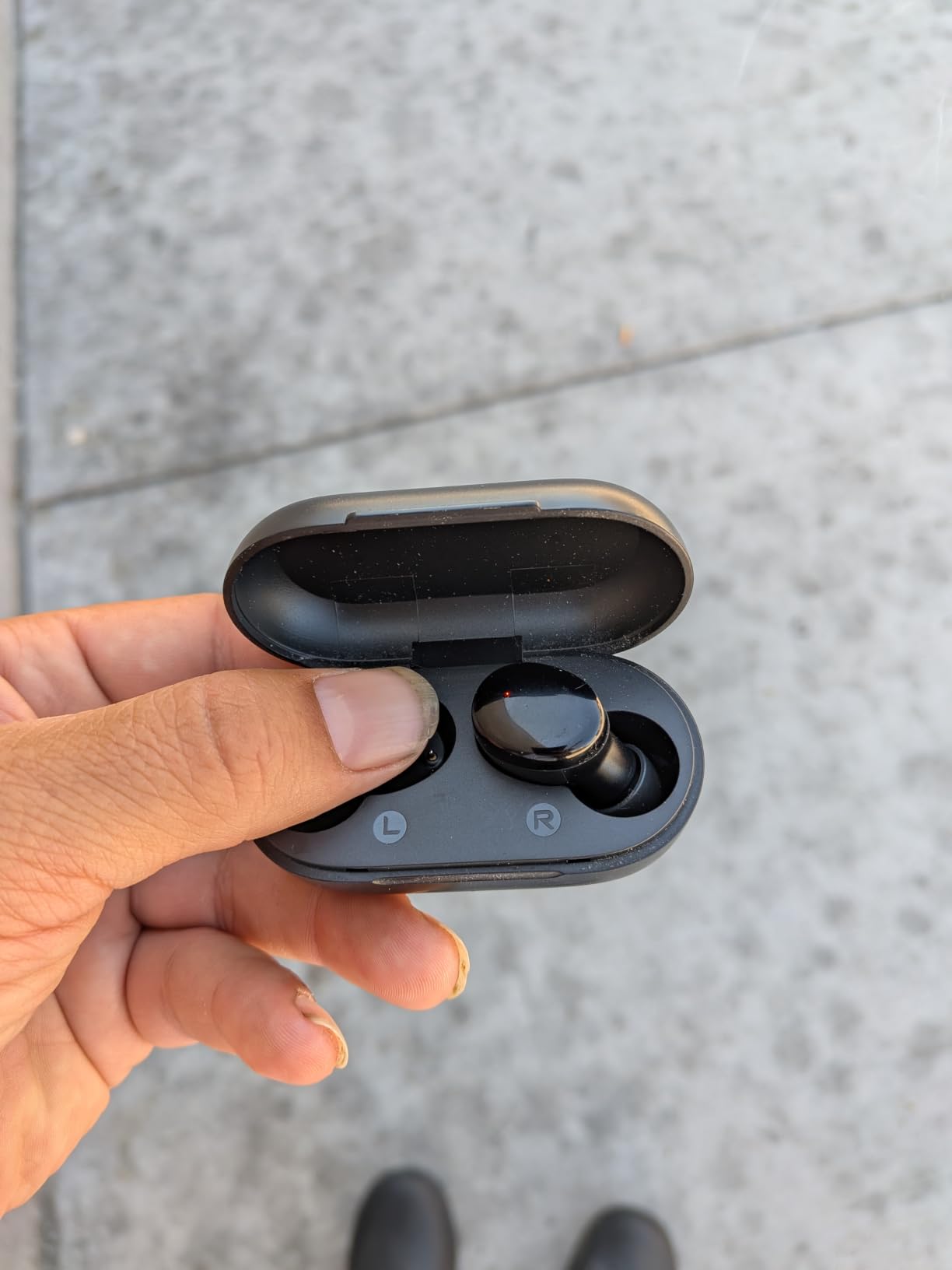 kurdene Wireless Earbuds Bluetooth 5.3 Light Weight in Ear Headphones customer photo 1