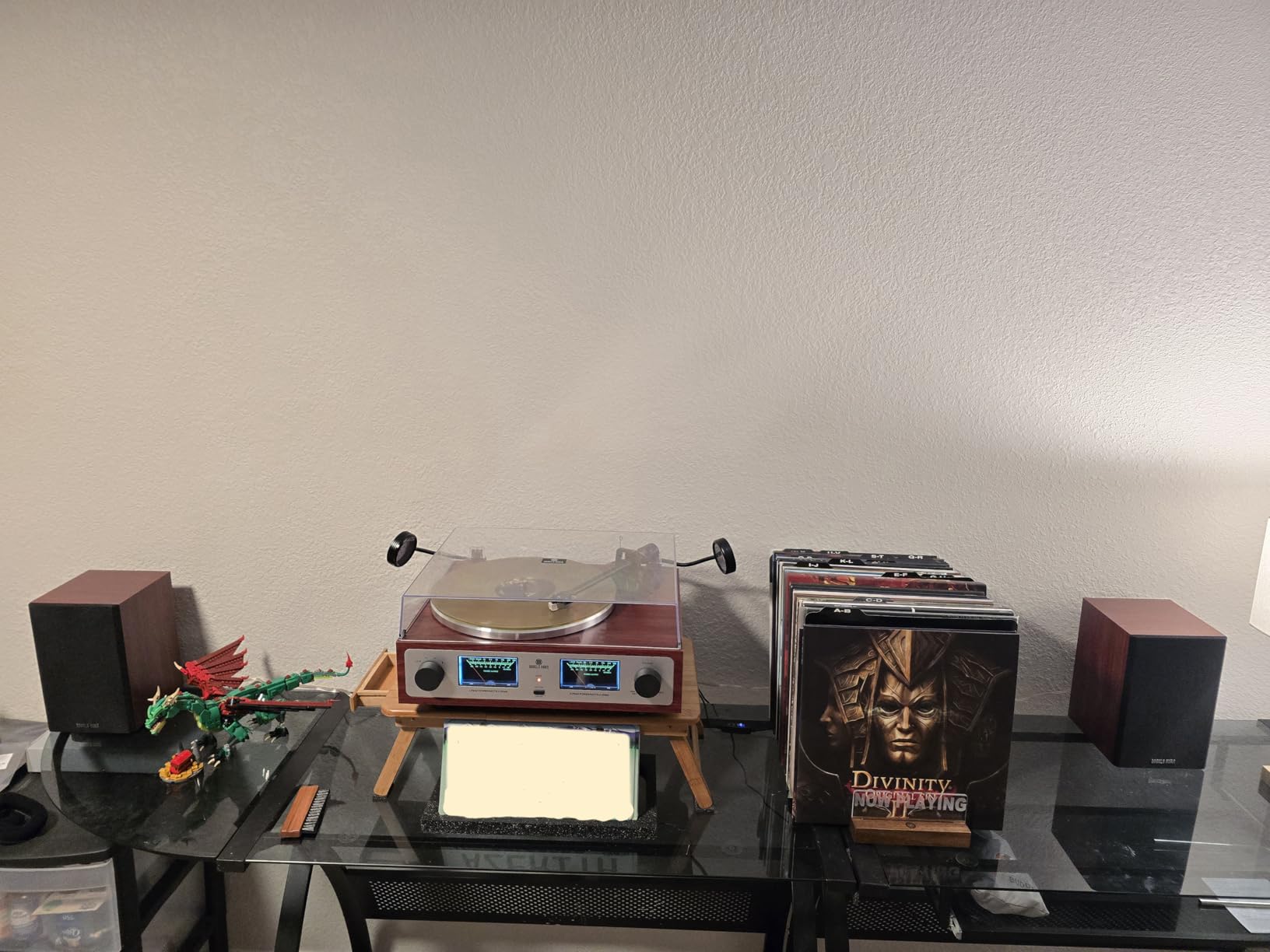 ANGELS HORN Vinyl Record Player with Speakers, Bluetooth Hi-Fi Turntable customer photo 2