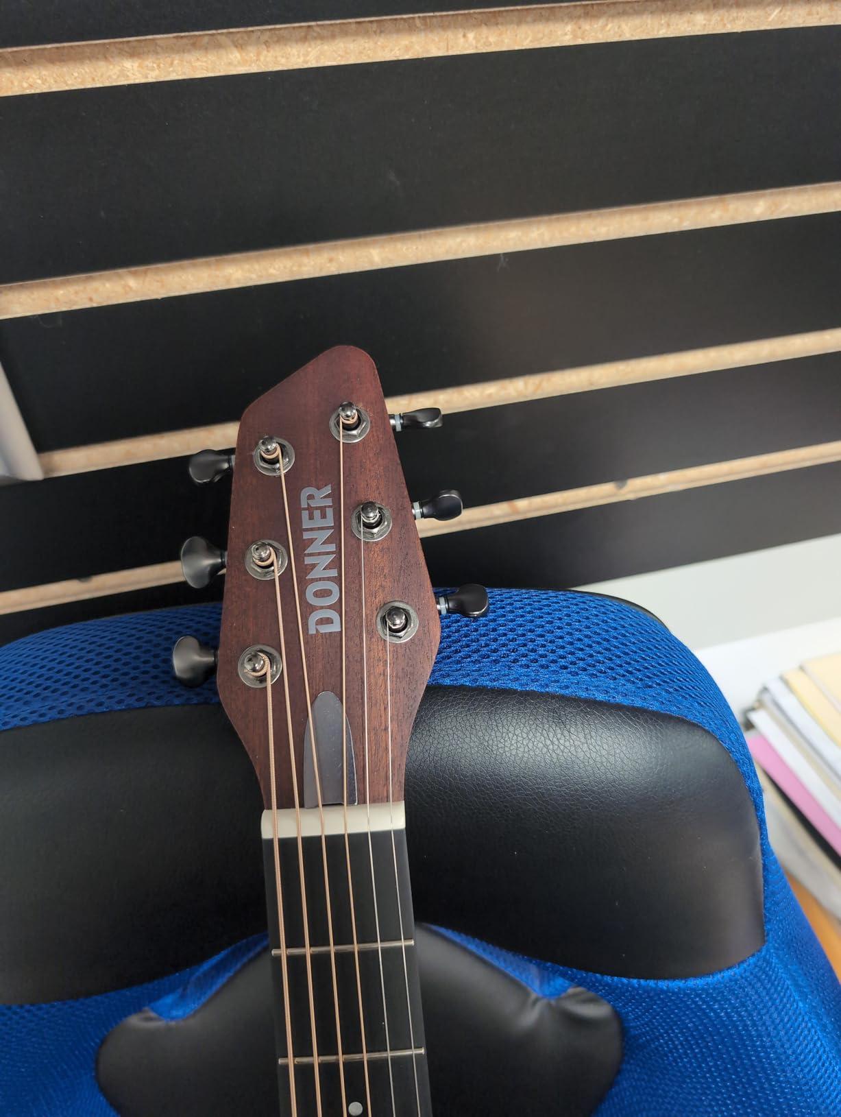 Donner Acoustic Guitar Kits for Beginners, Intermediate Learners & Adults - 38