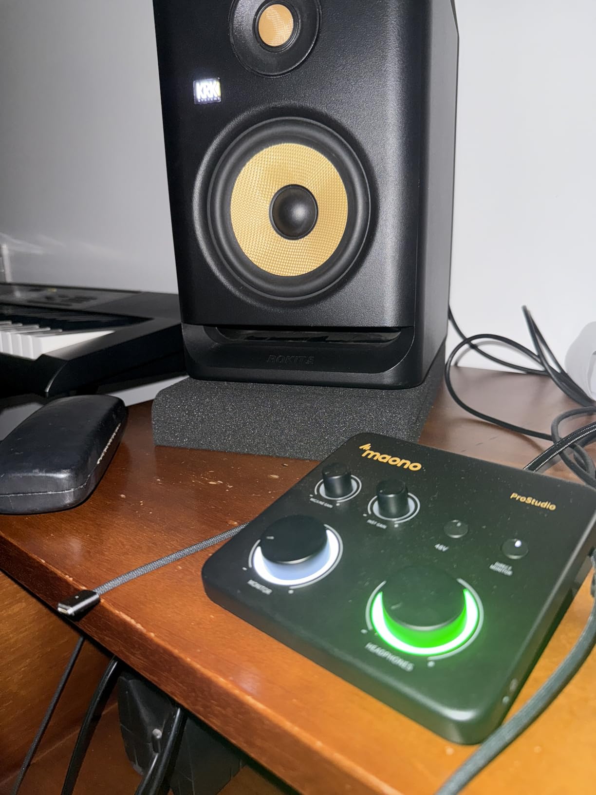 MAONO PS22 Lite USB Audio Interface for PC for Guitar & Vocals Streaming customer photo 2