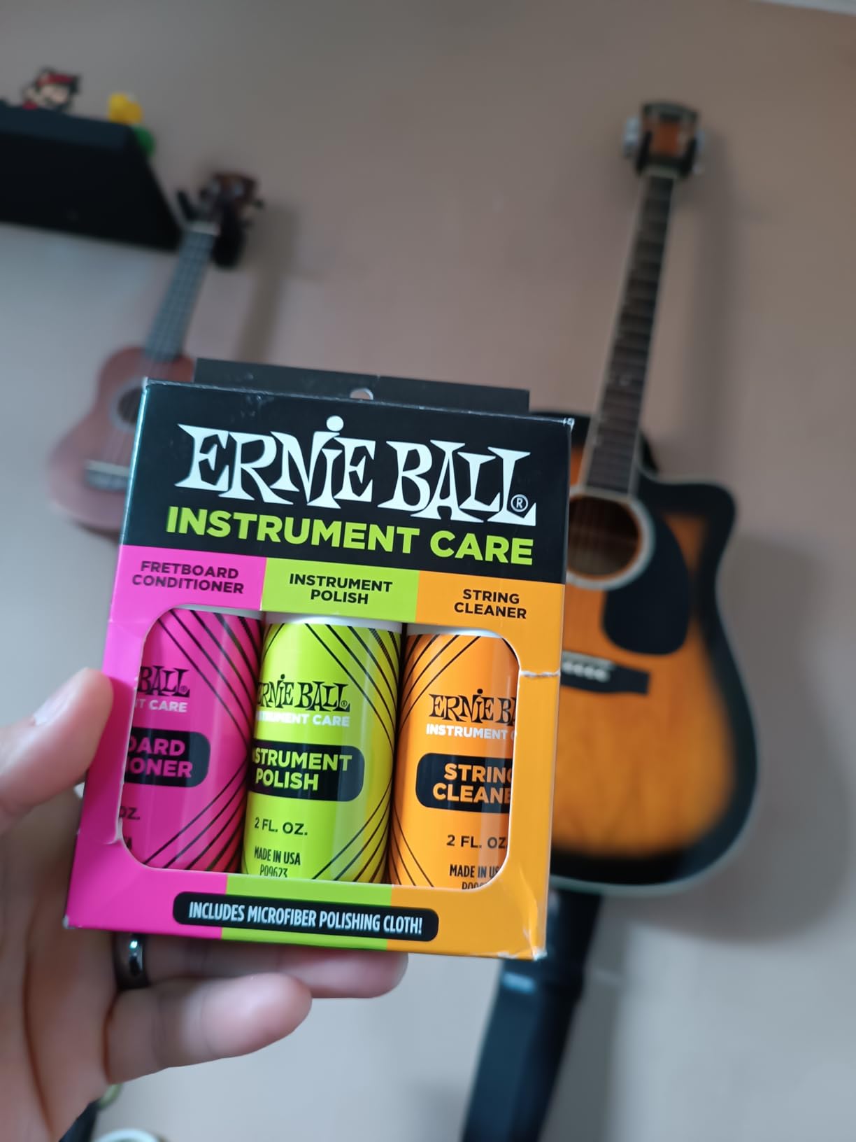 Ernie Ball Guitar Polish, Fretboard Conditioner, and String Cleaner with Polish Cloth customer photo 1
