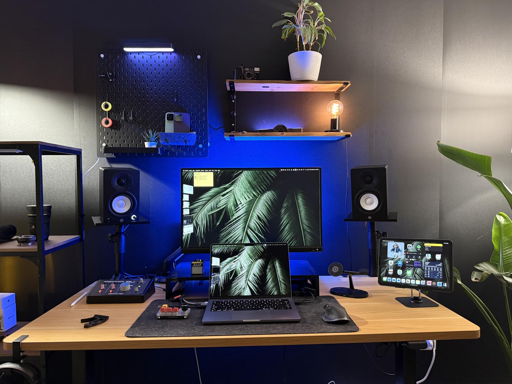 YAMAHA HS8 Studio Monitor, Black, 8 Inch (Pack of 2) customer photo 2